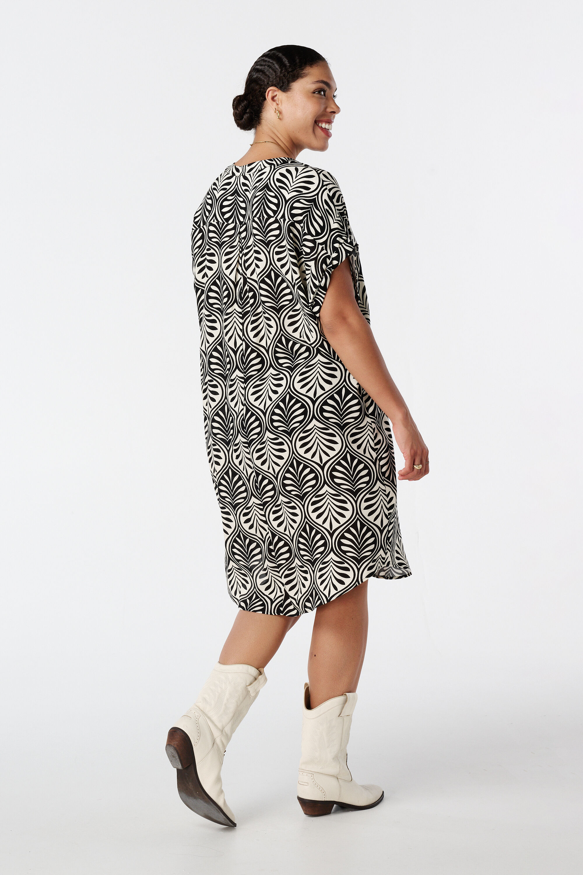 Vestido midi con estampado image number 3