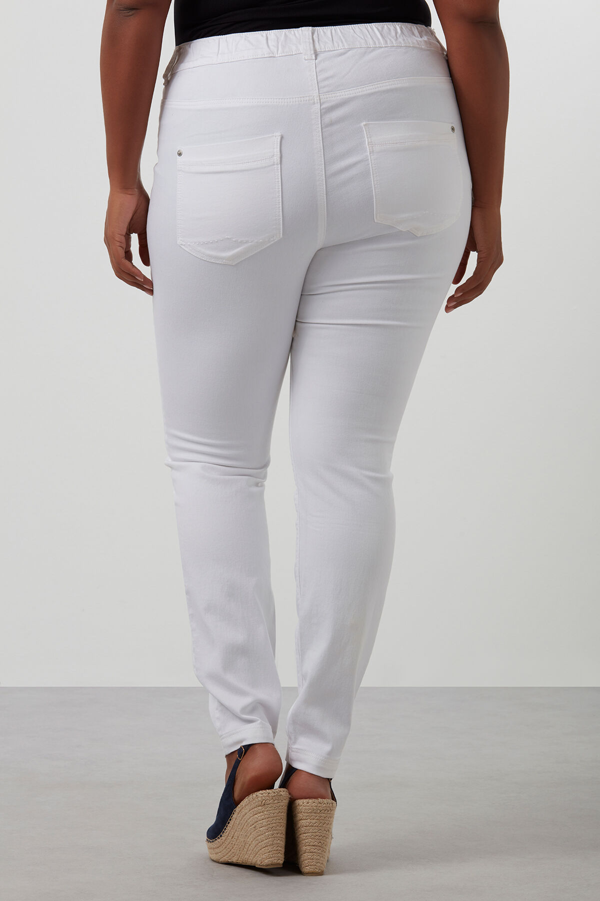 Treggings ajustados modelo POPPY image number 3