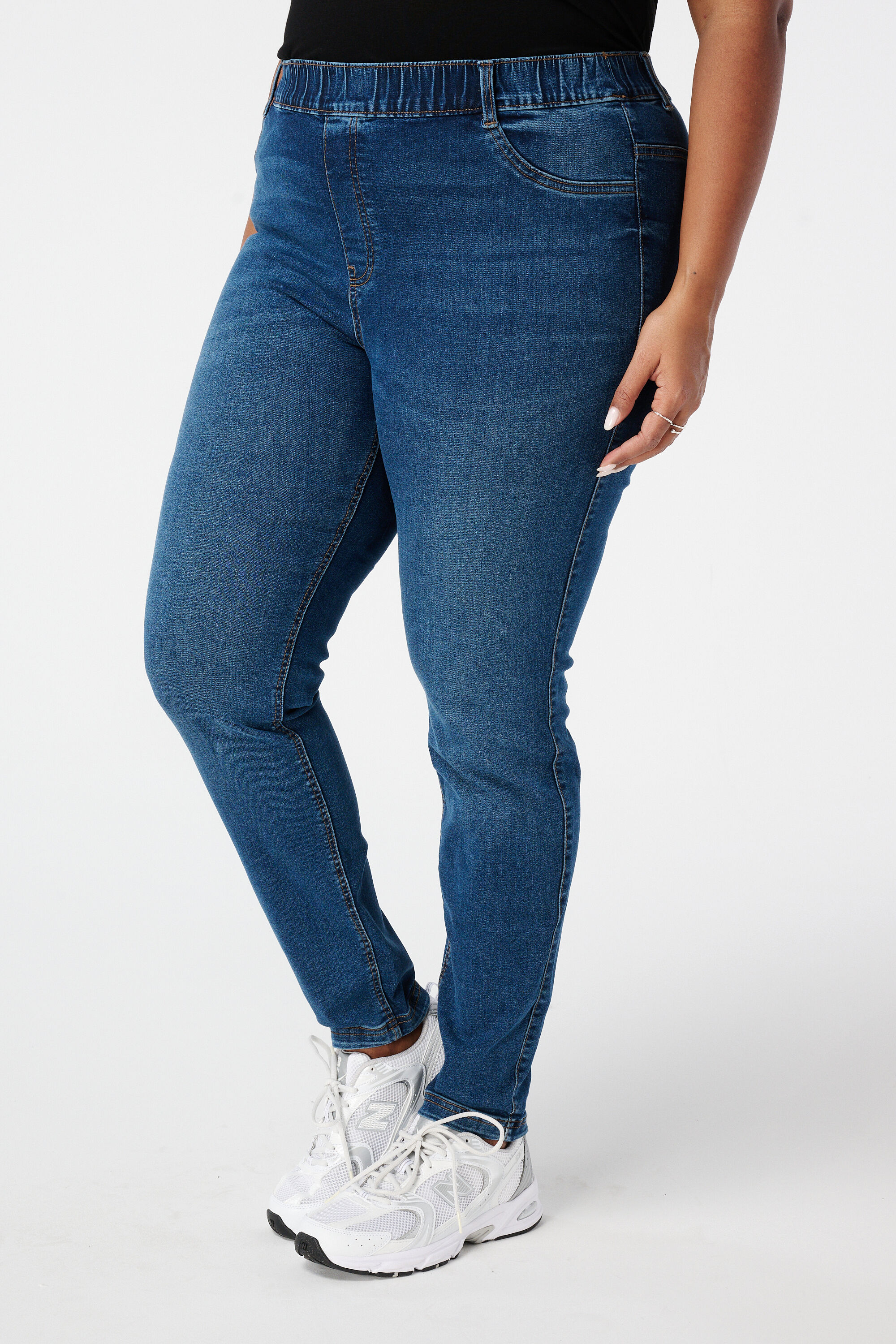 Treggings con aspecto denim image number 5