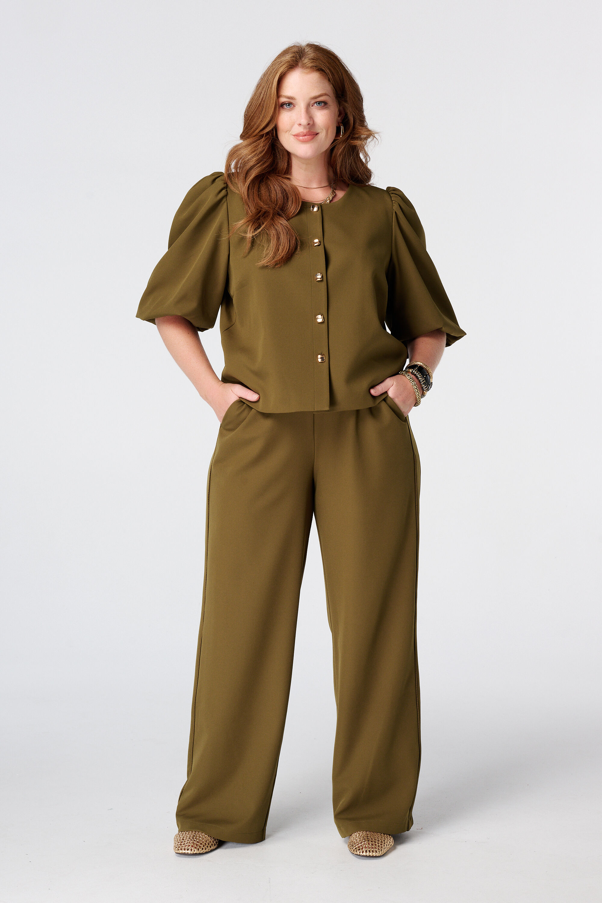 Pantal&oacute;n Wide-Leg image number 0