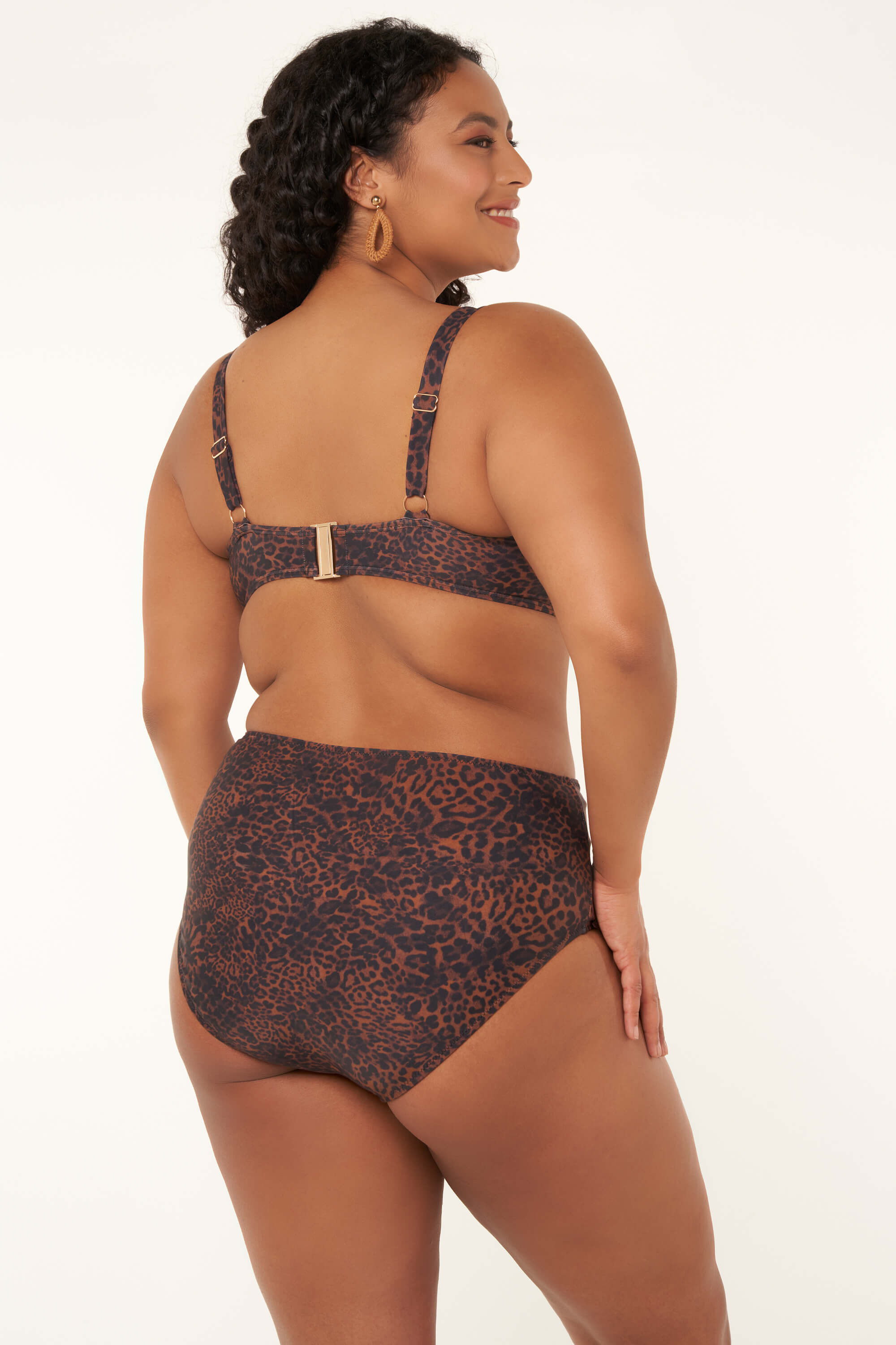 Sujetador de bikini con estampado de pantera image number 5