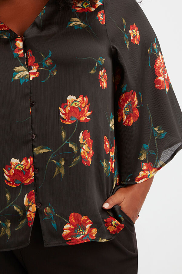 Blusa con mangas anchas image number 6