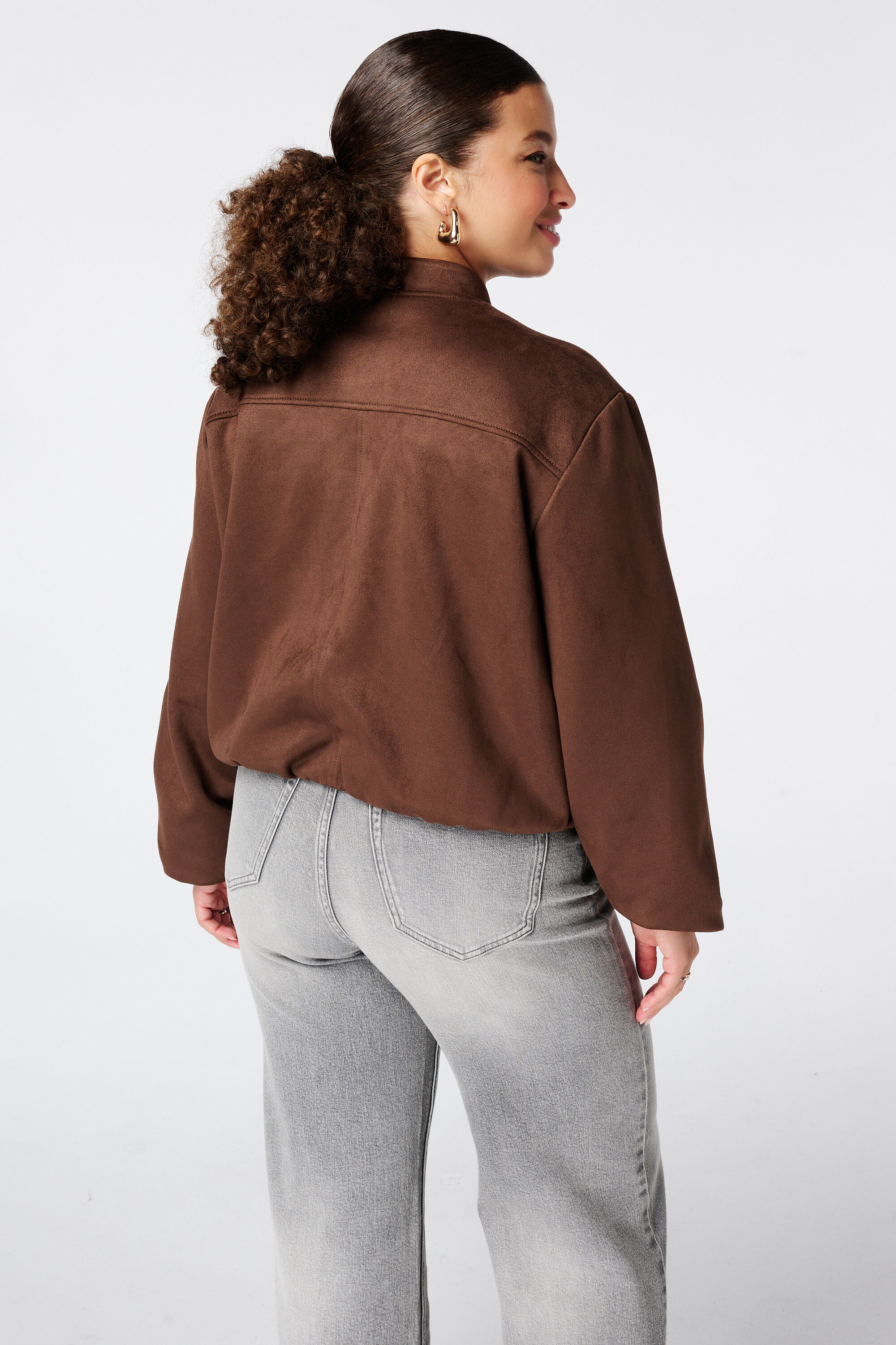 Chaqueta bomber de ante sint&eacute;tico image number 3