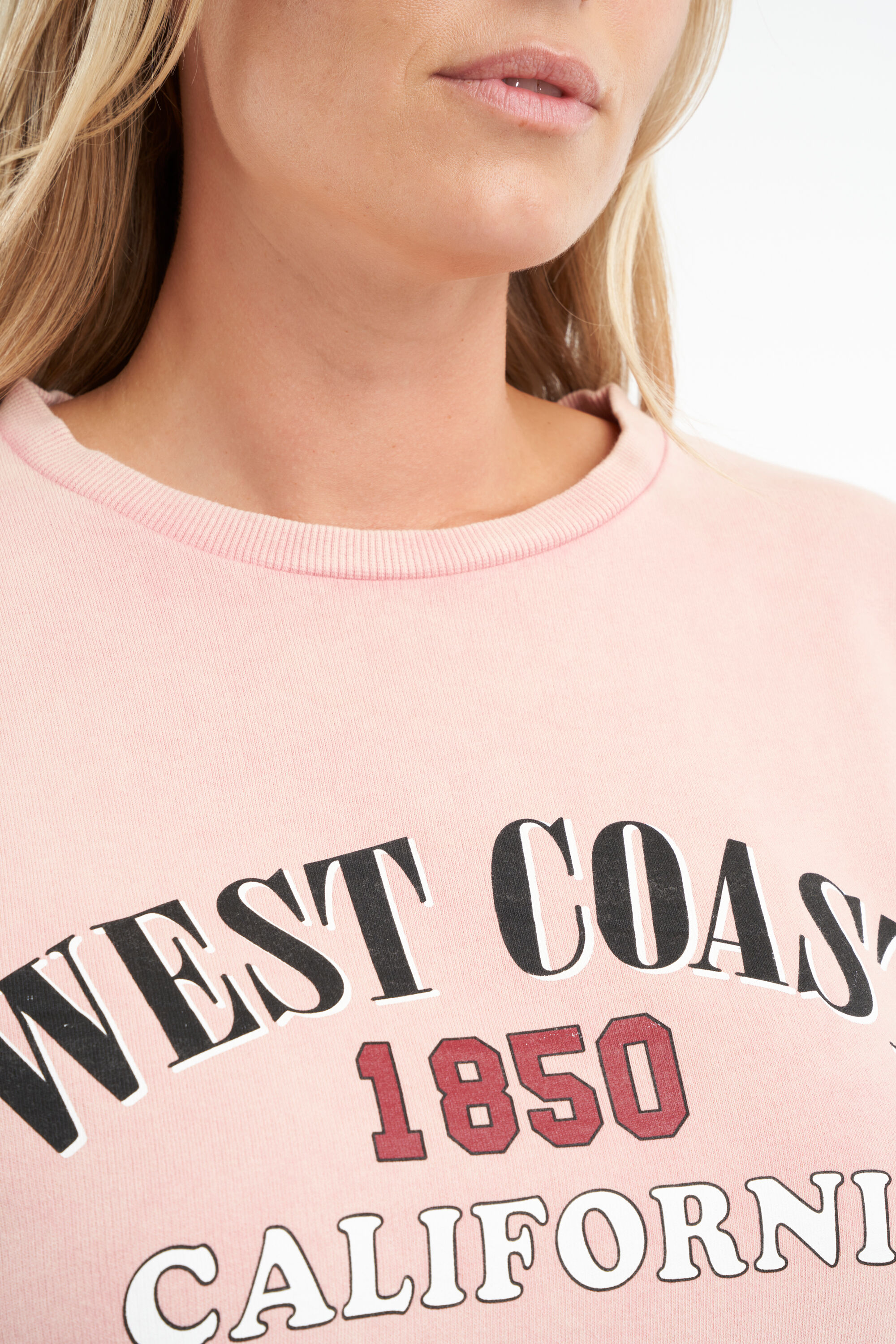 Su&eacute;ter  image number 6