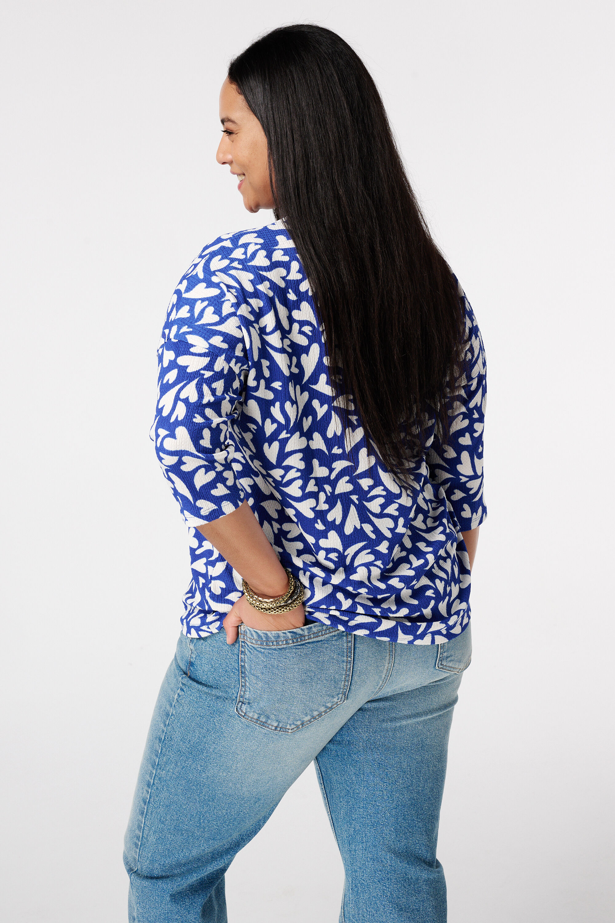 Top con mangas tres cuartos image number 3