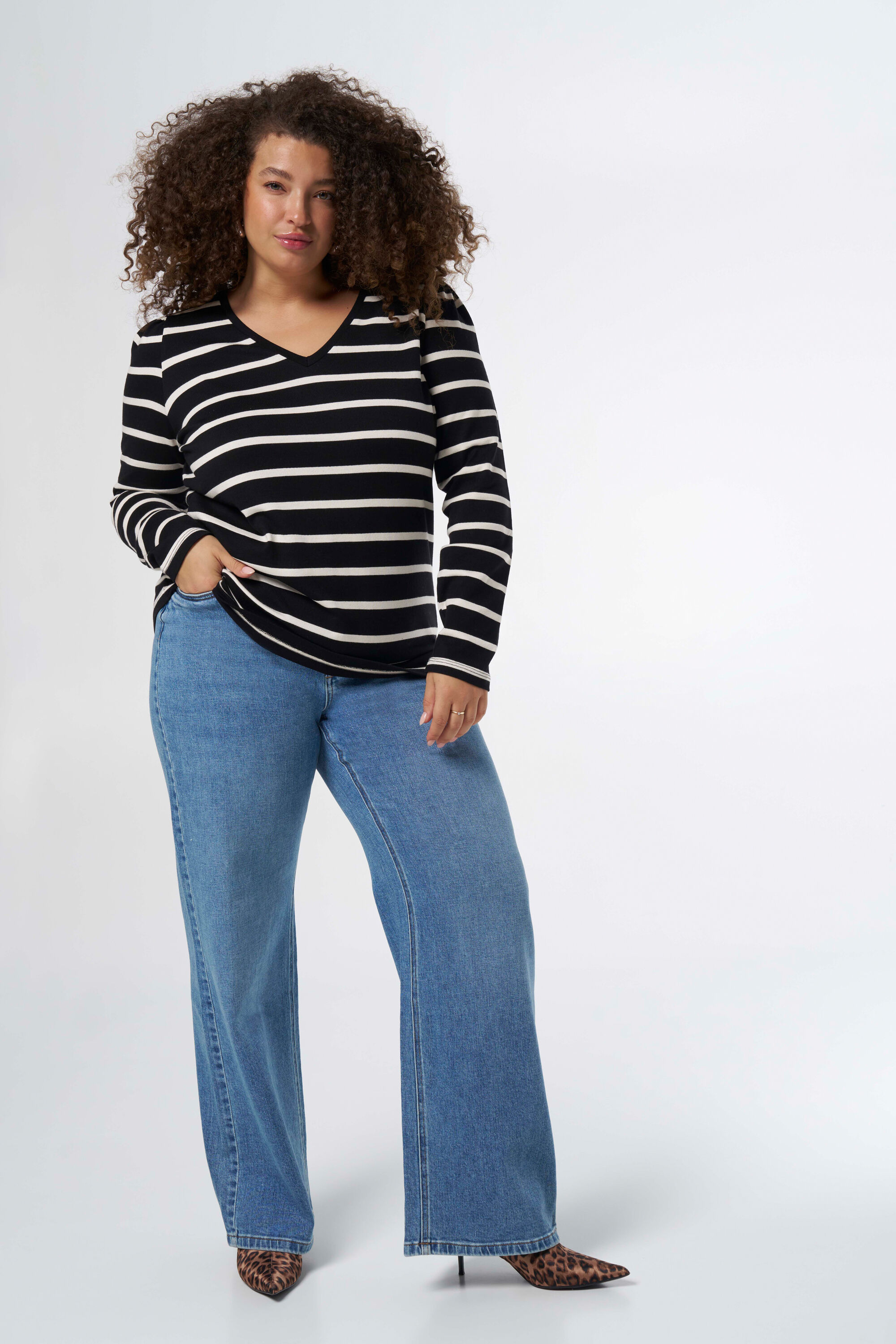 Top de manga larga con rayas image number 5