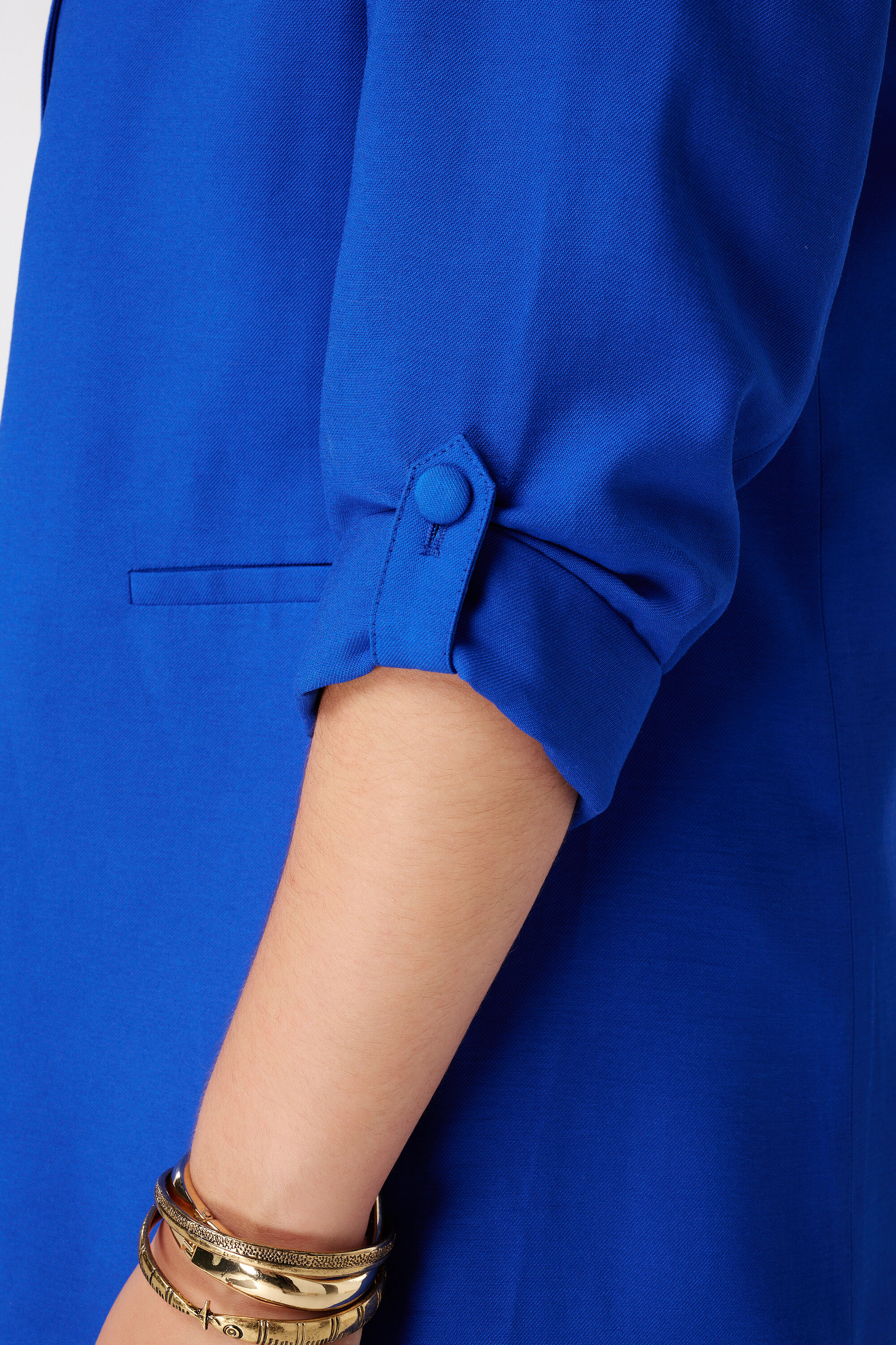 Blazer con mangas enrolladas image number 6