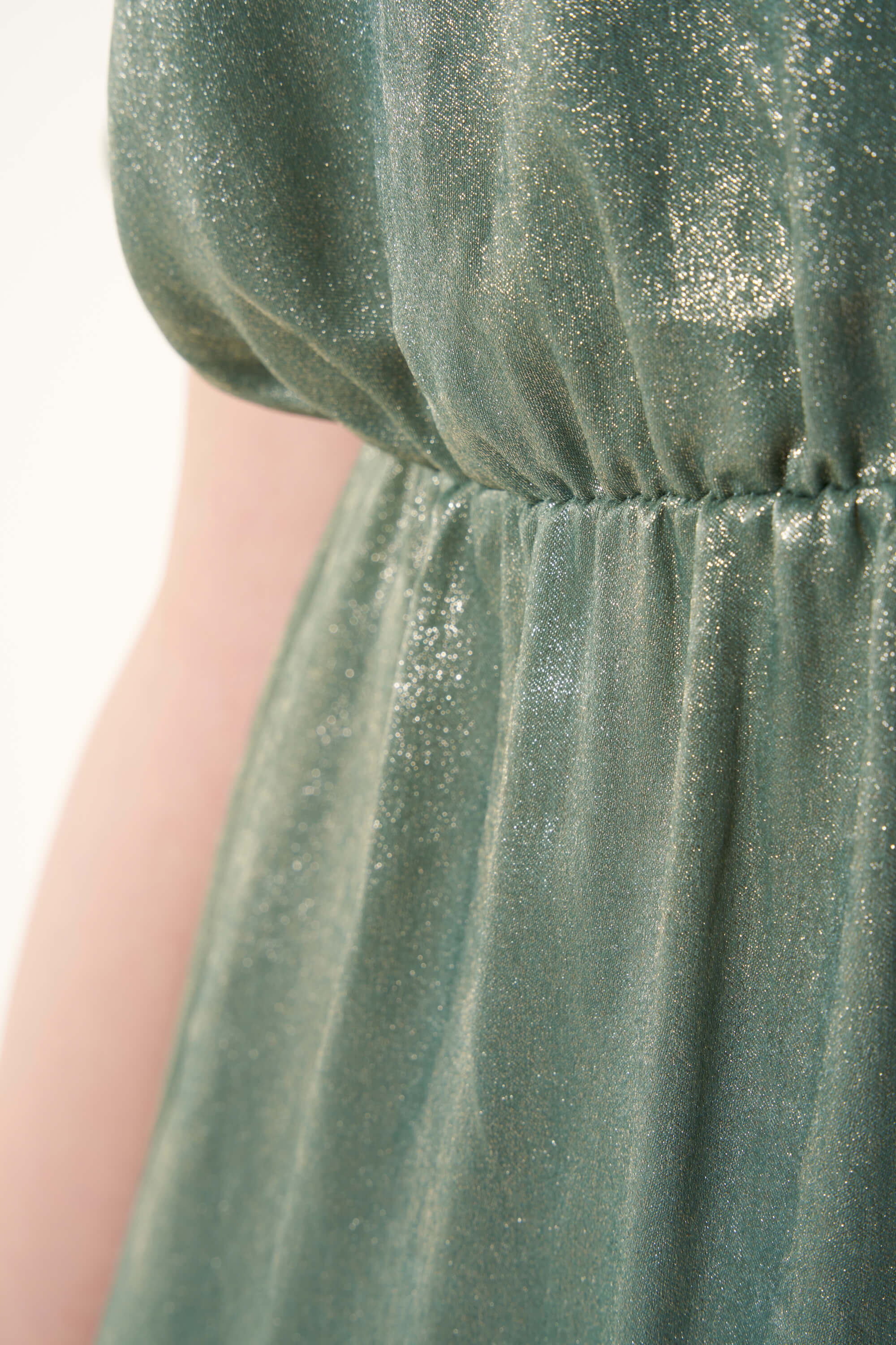 Vestido met&aacute;lico image number 4