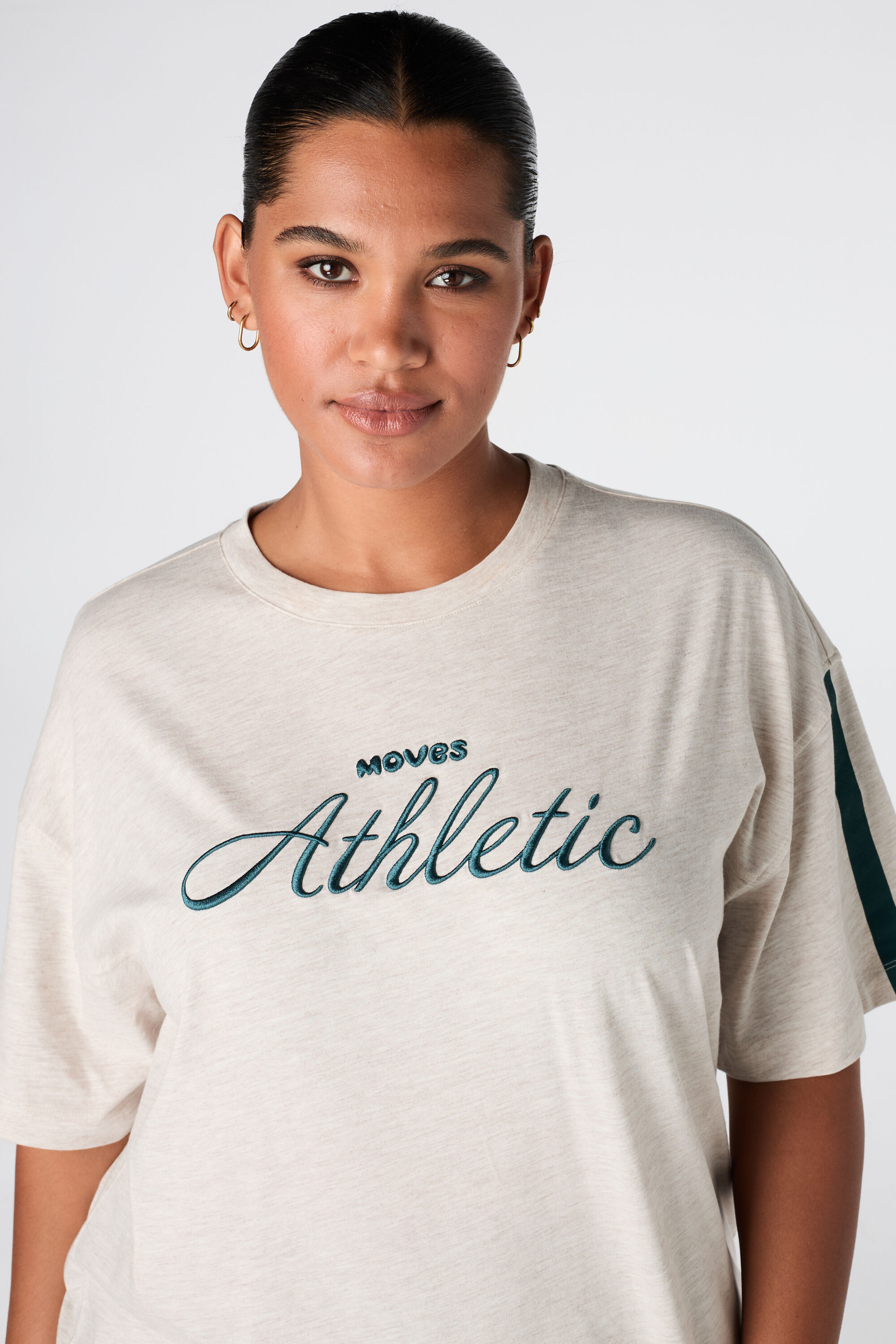 Camiseta con estampado deportivo image number 4