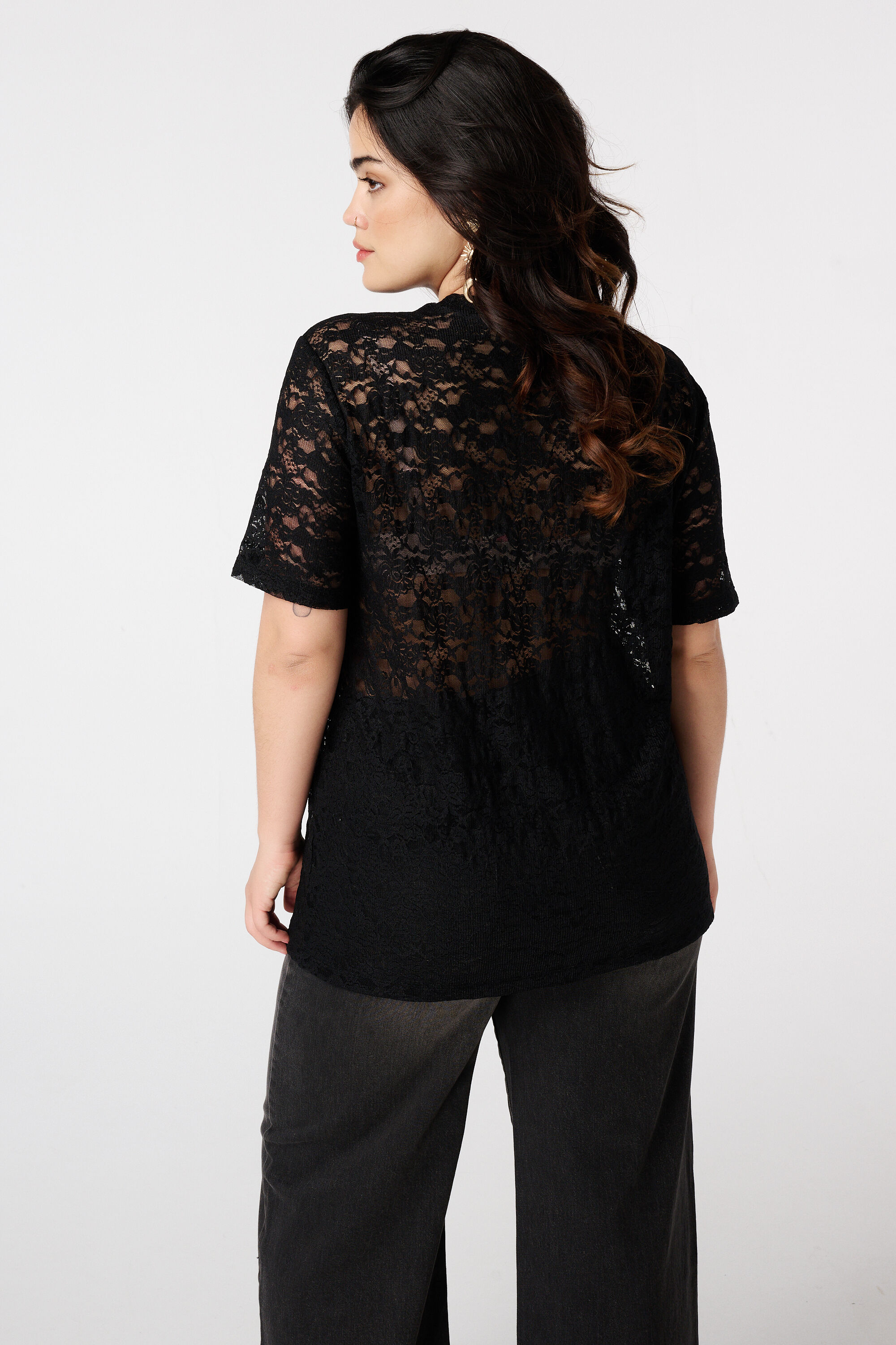 Camiseta deportiva de encaje image number 3