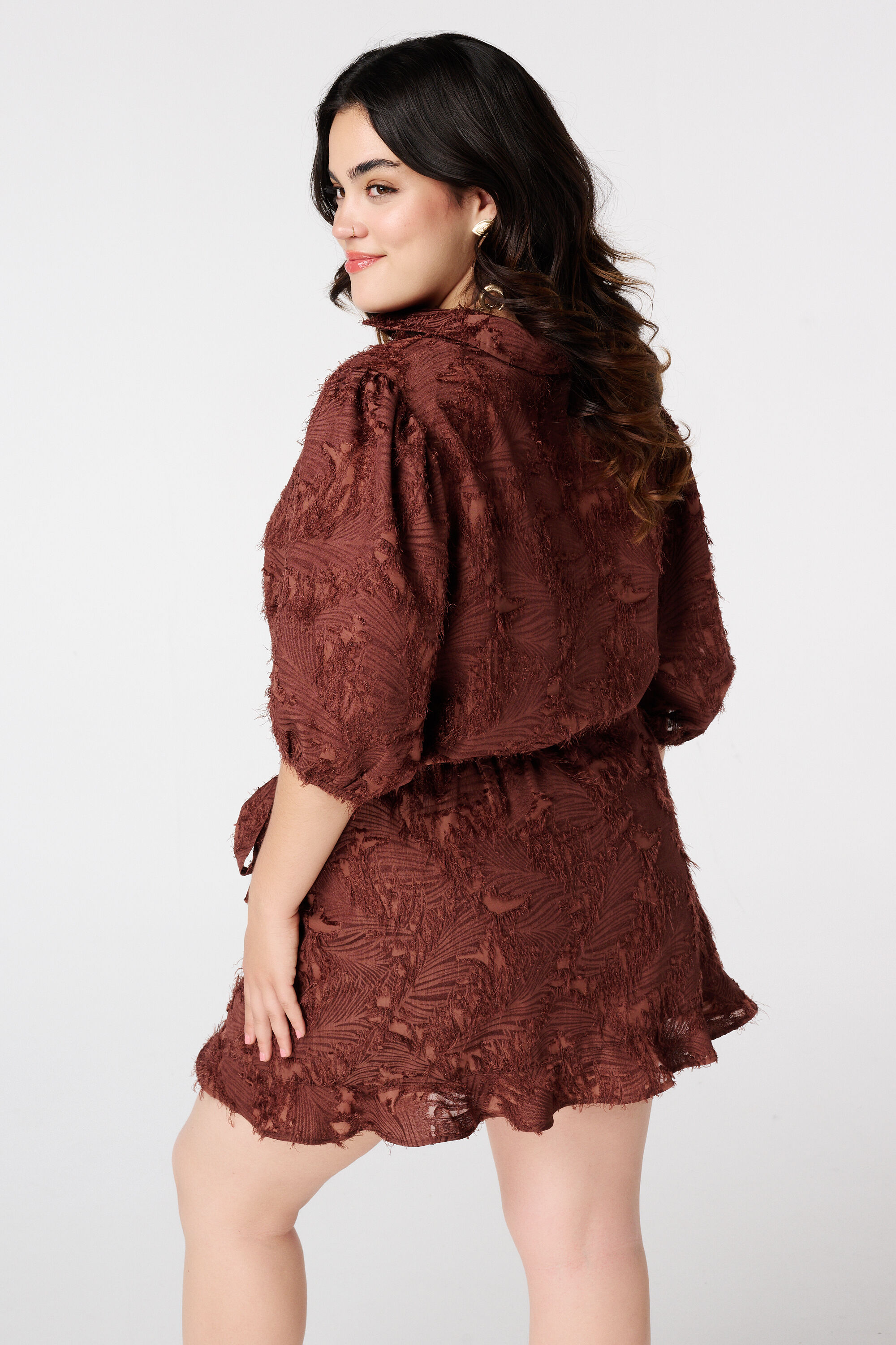 Blusa con textura y mangas globo image number 3