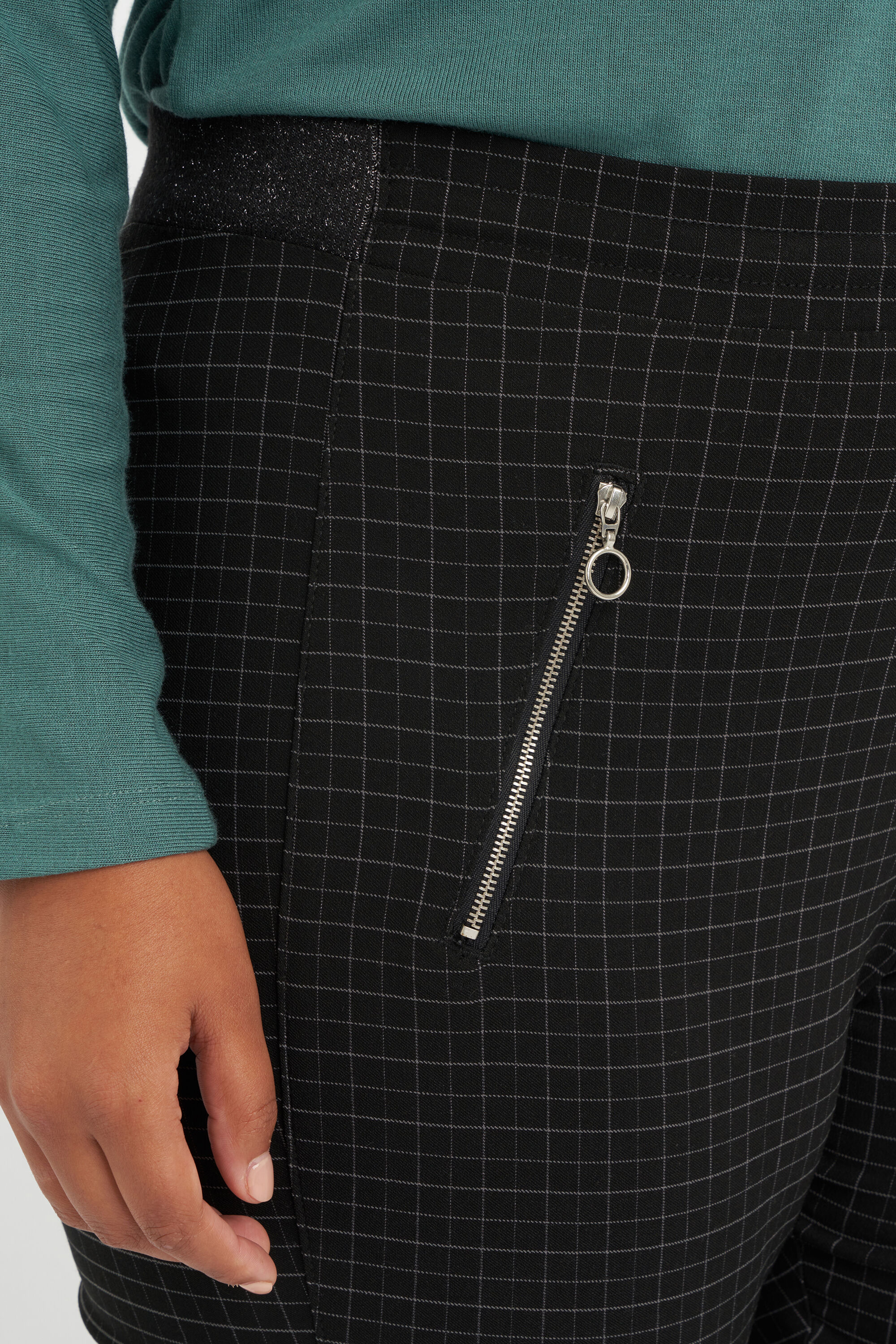 Pantalones  image number 6