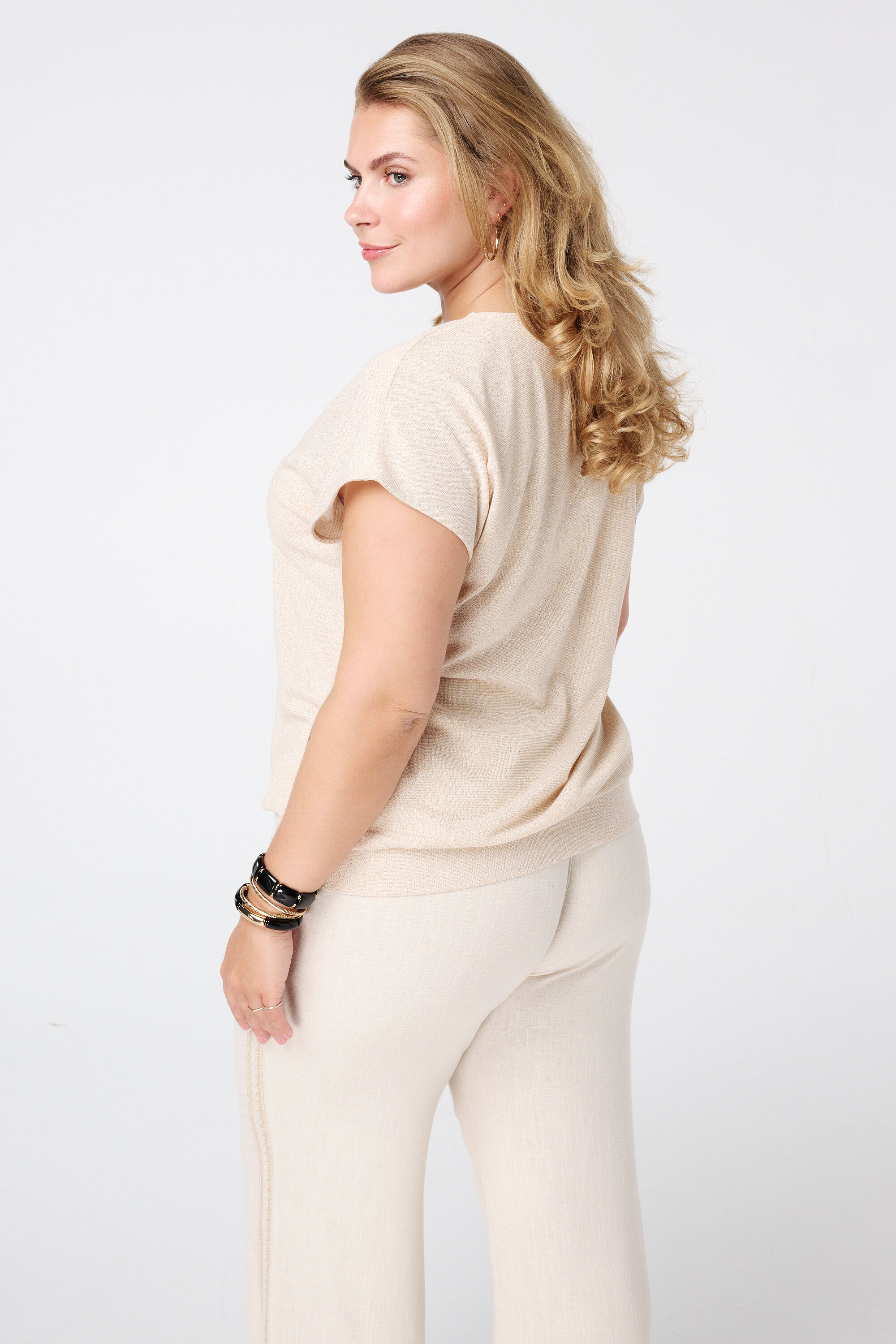 Top con manga ancha image number 3