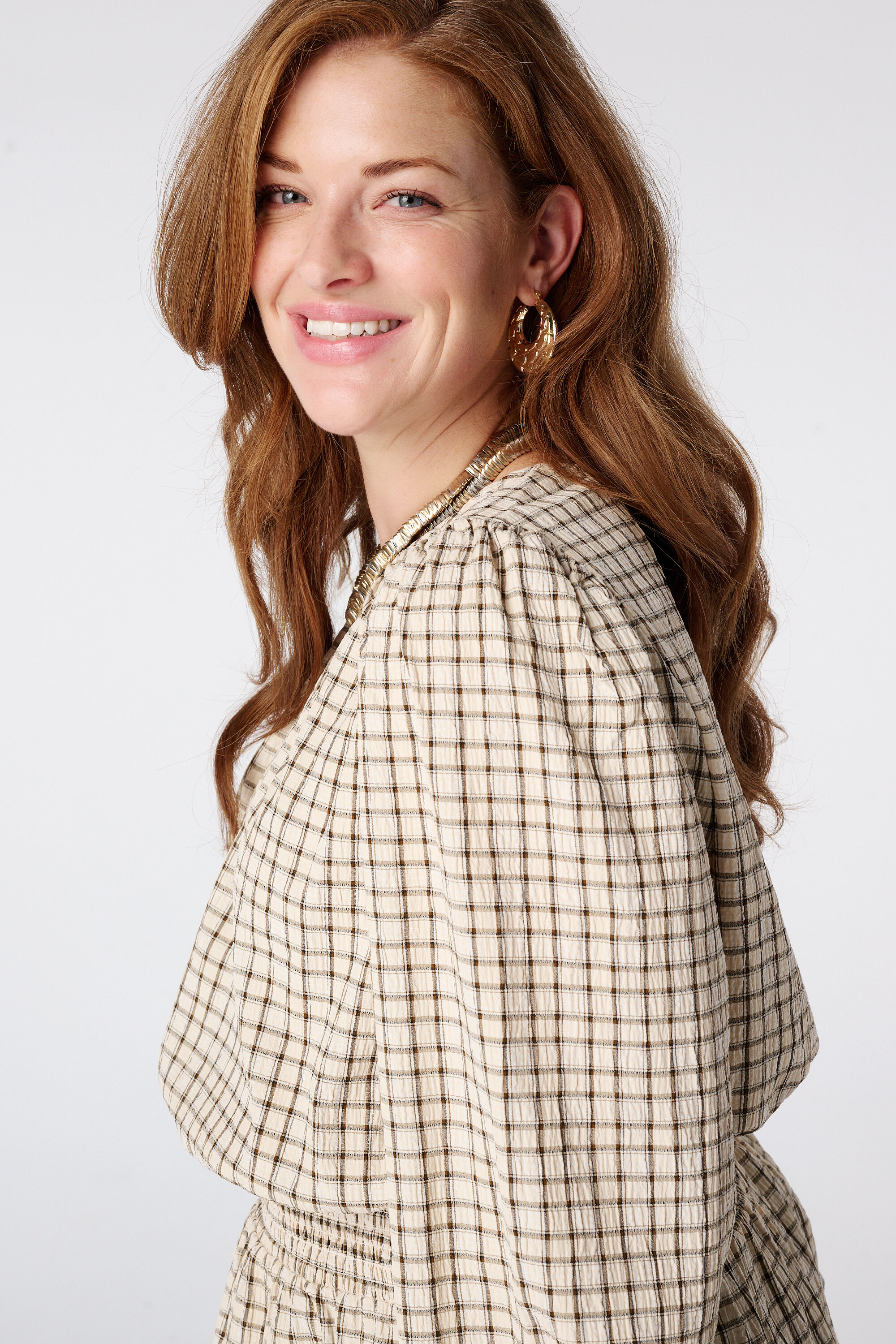 Blusa de cuadros image number 4