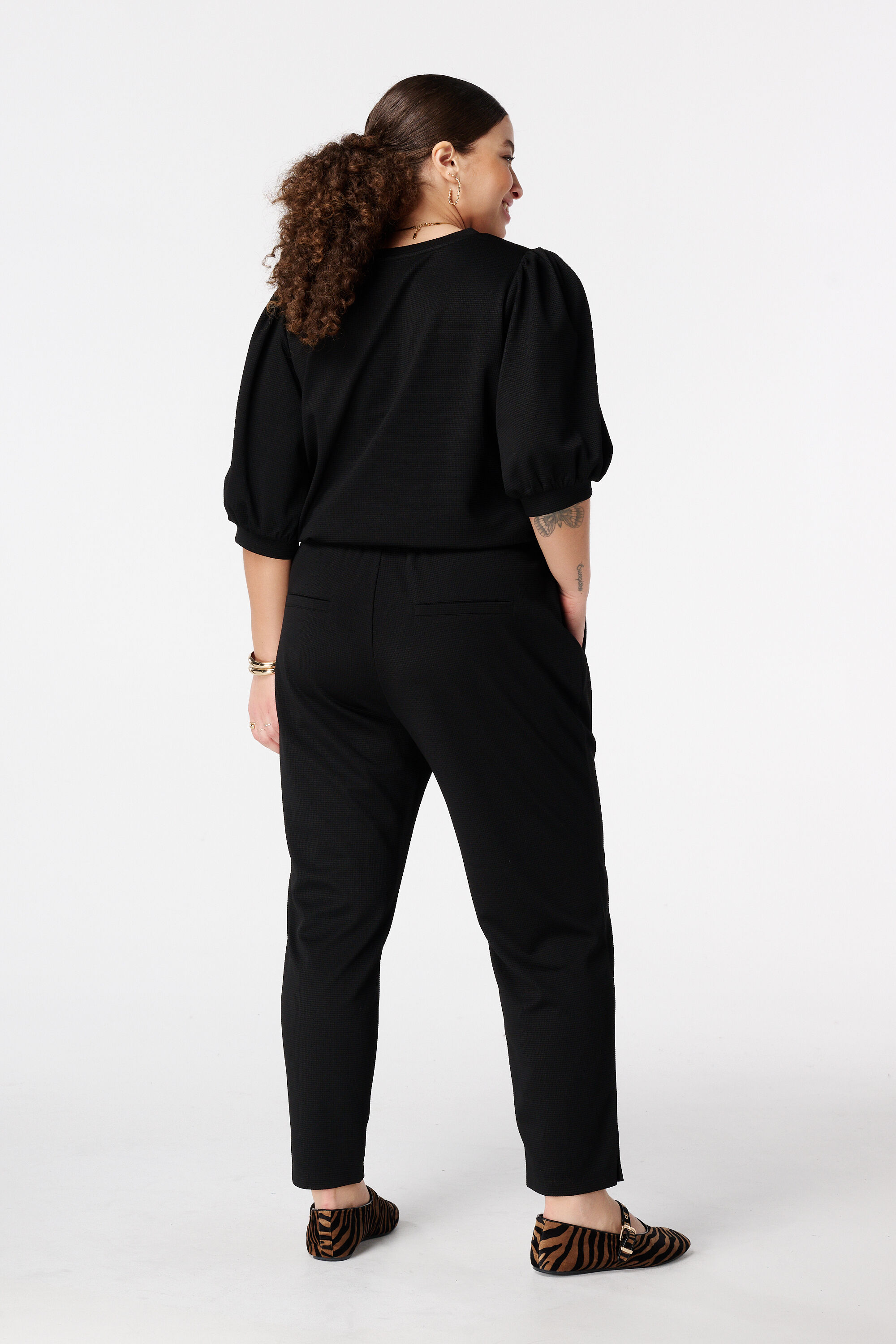 Pantalones con cord&oacute;n ajustable image number 3