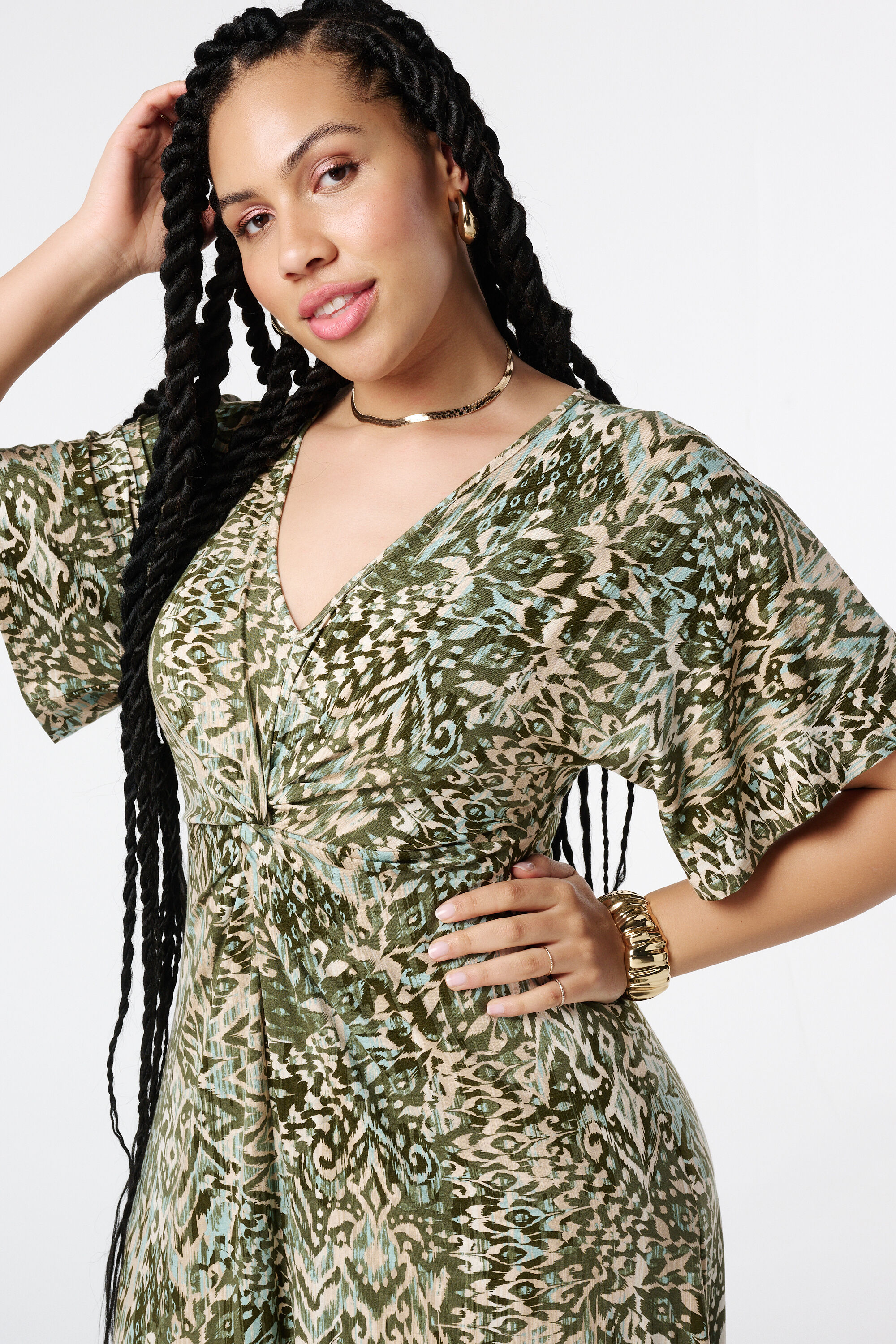 Vestido con detalle retorcido image number 4