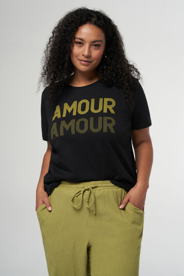Camiseta con la palabra «Amour» image 5