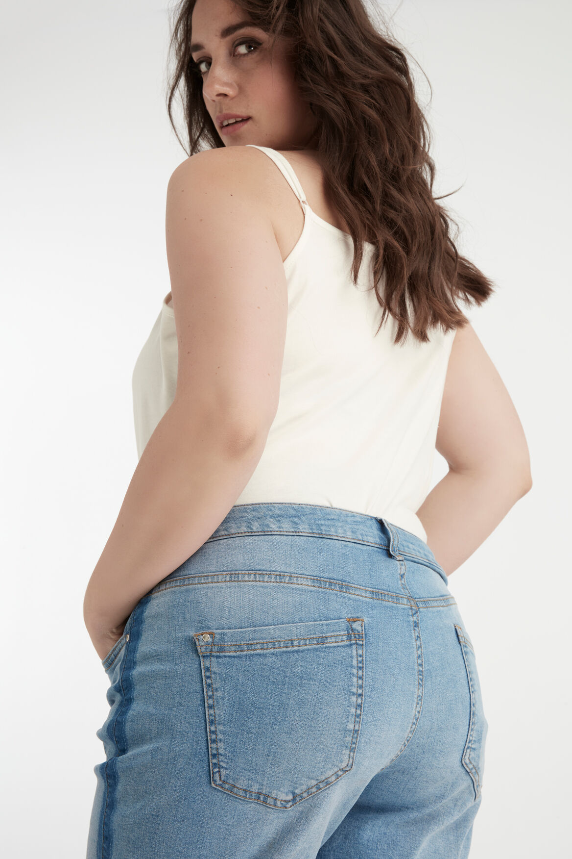 Top de tirantes finos image number 5