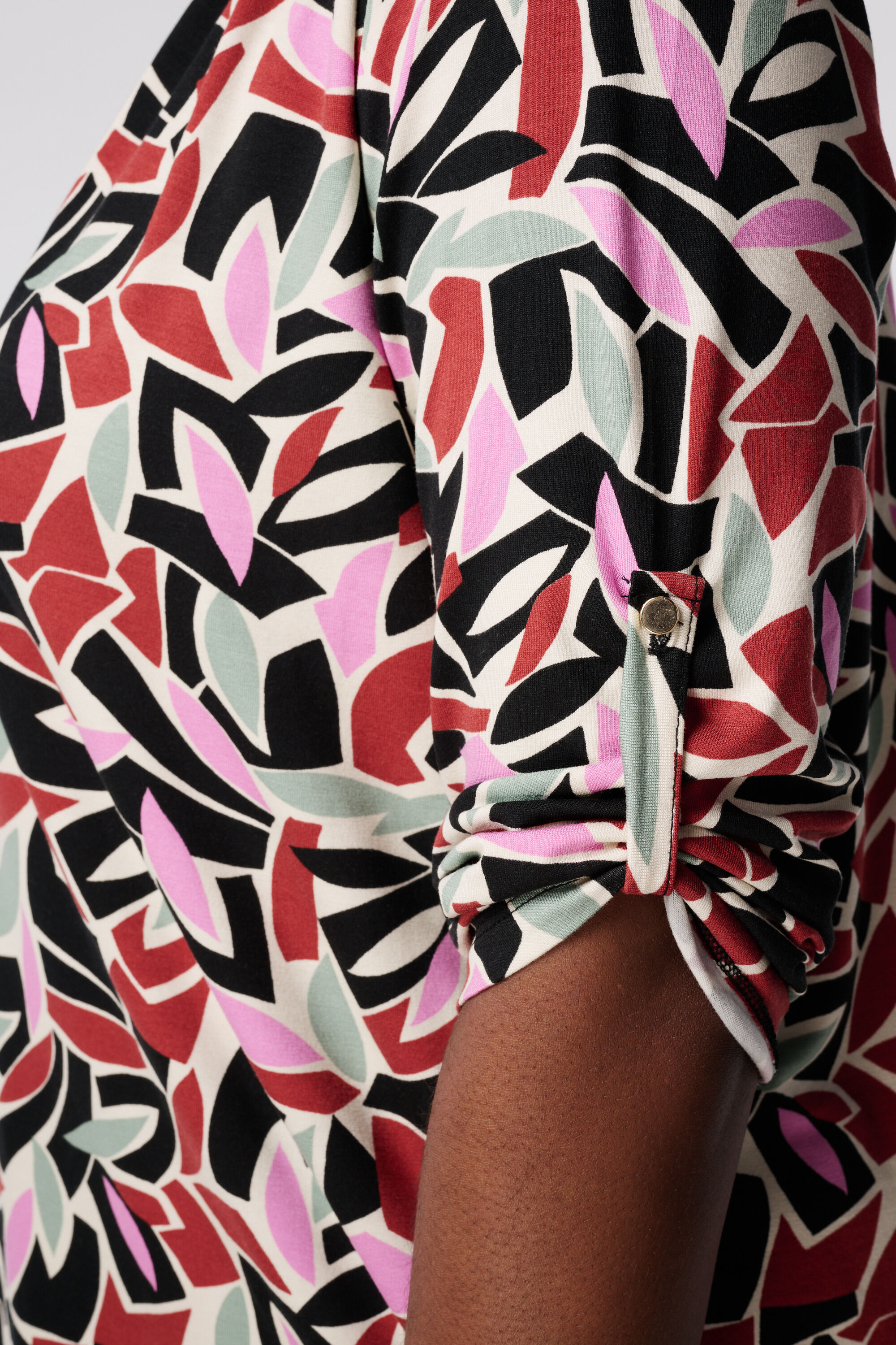 Top con estampado image number 4