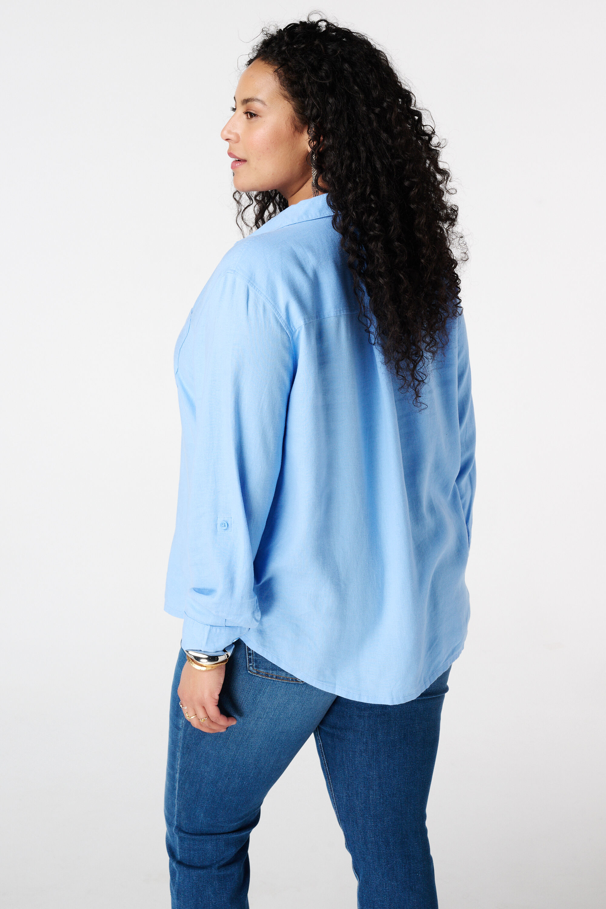 Blusa de lino image number 3