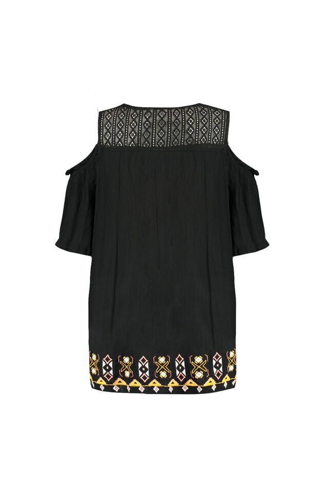 Blusa con los hombros al aire image number 2