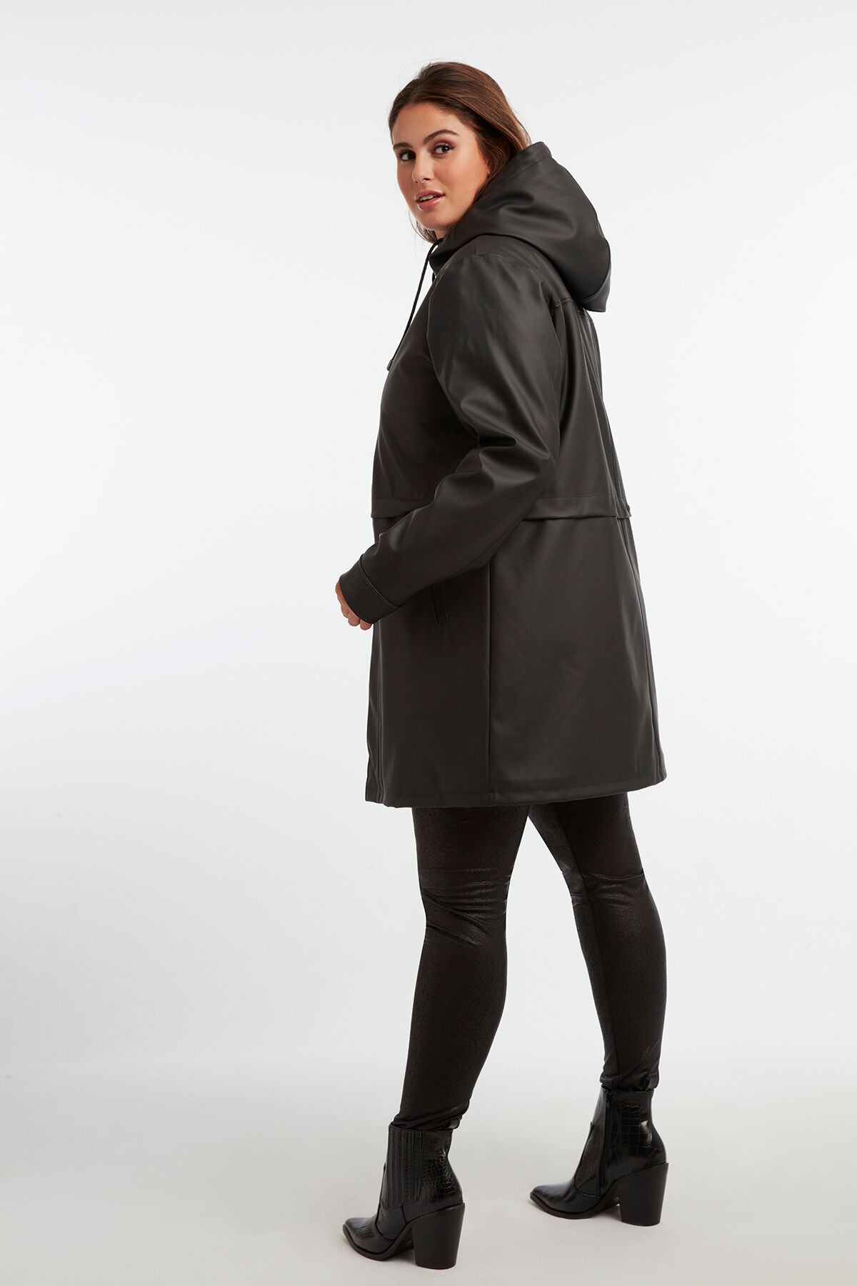 Chubasquero con forro de peluche image number 5