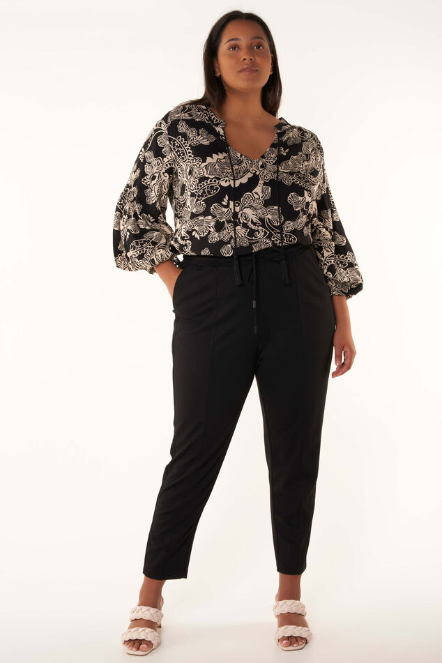 Pantalones jogger image number 0