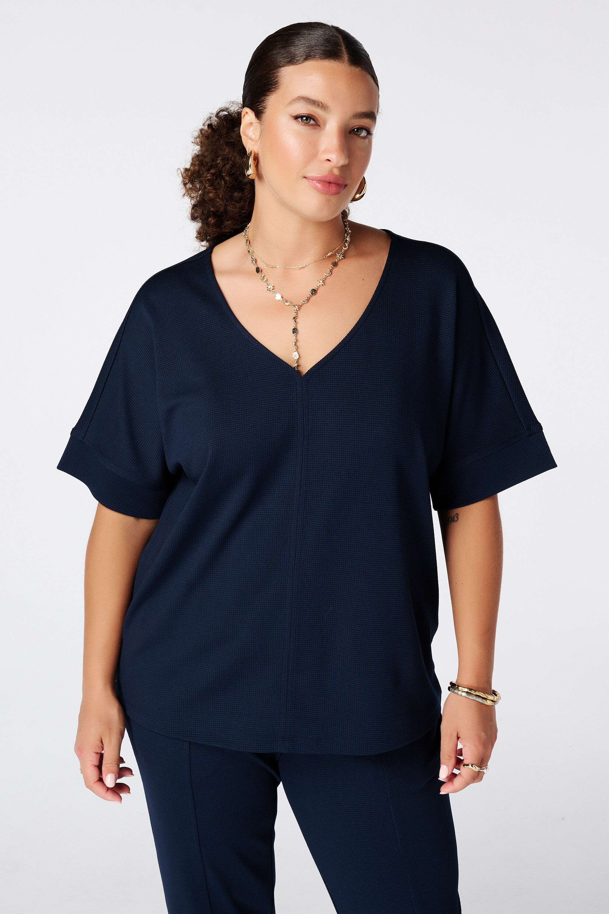 Camiseta b&aacute;sica con textura gofrada