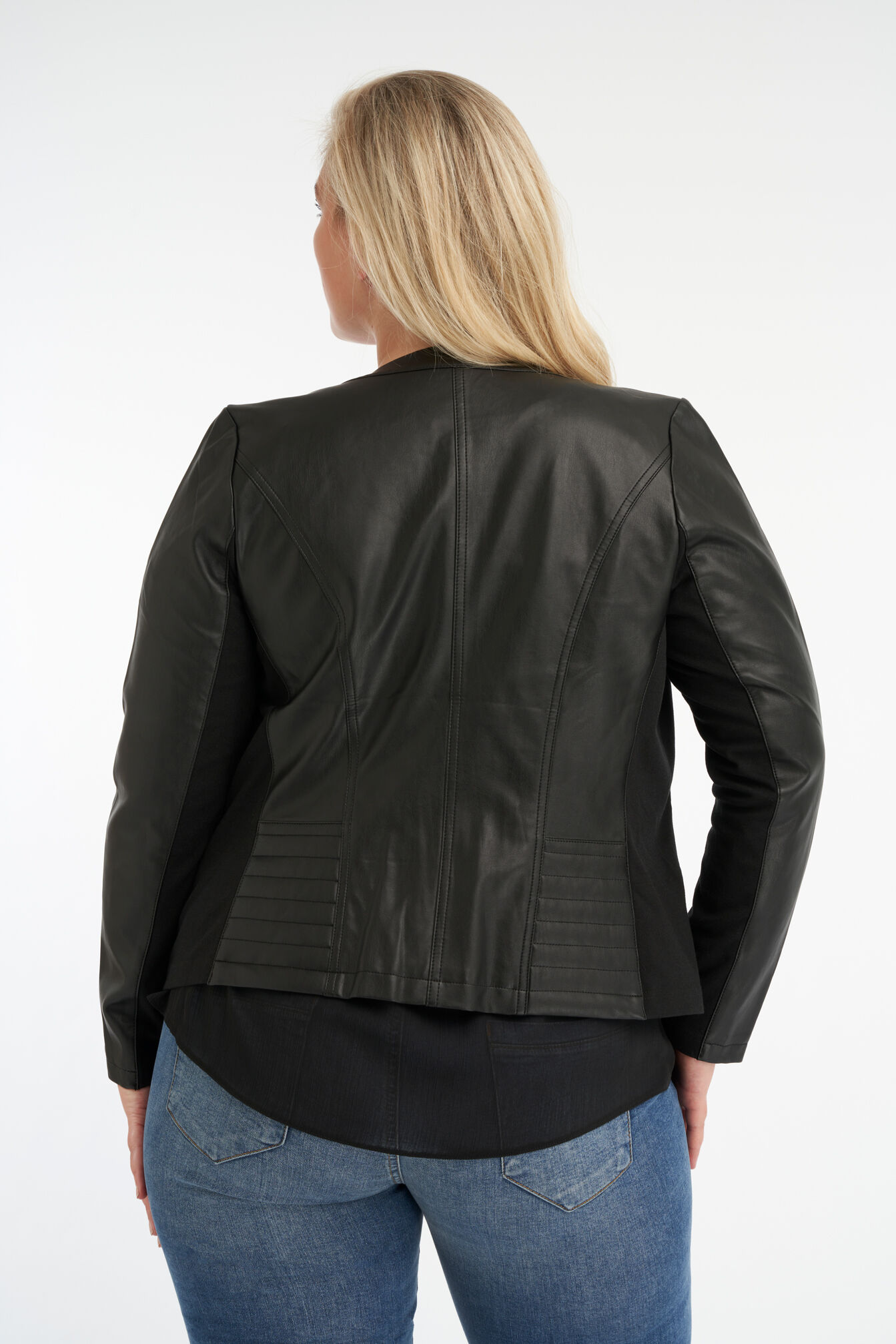 Chaqueta de cuero sint&eacute;tico image number 3