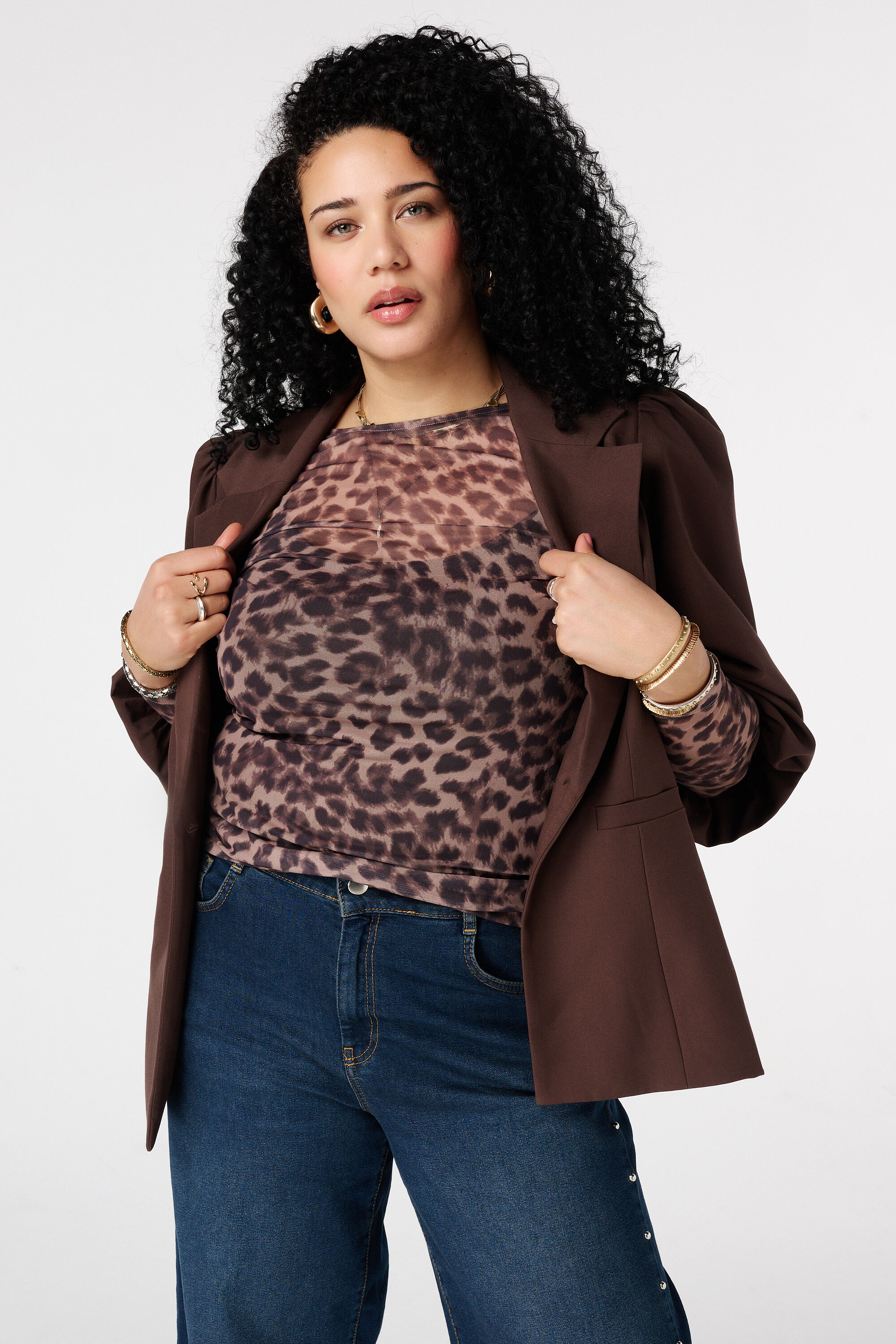 Top de mesh con estampado