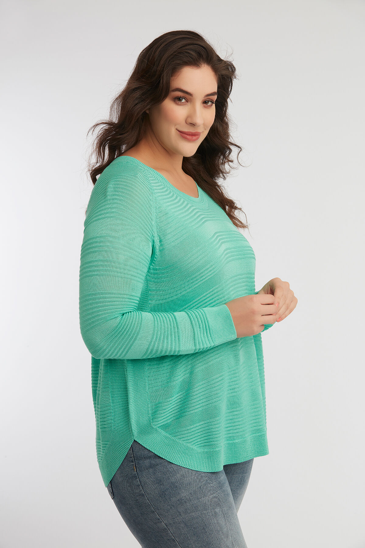 Jersey fino con patr&oacute;n estriado image number 3