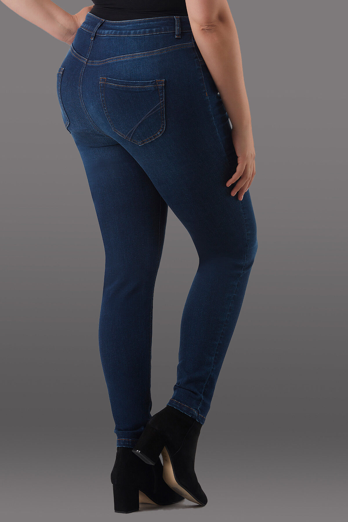 Magic Simplicity BOOSTS jeans image number 5