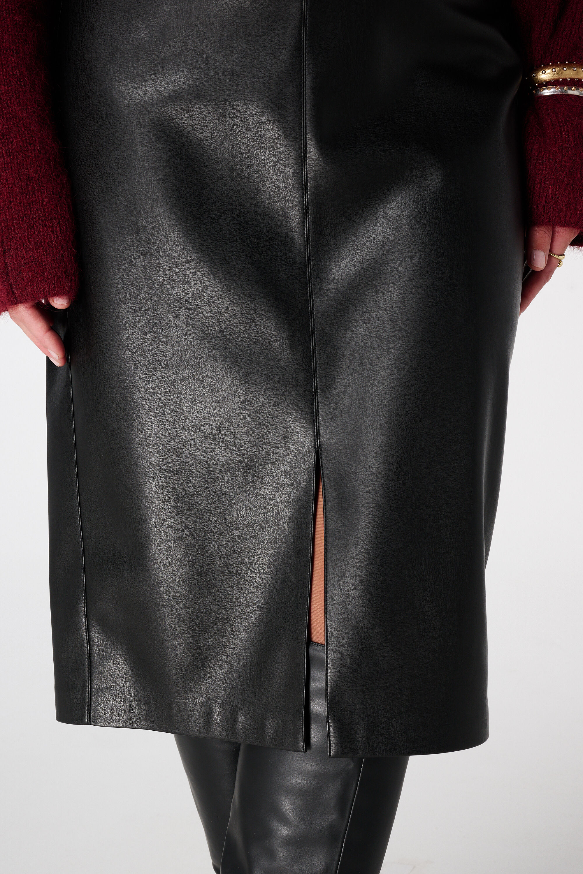 Falda midi de PU con aspecto de cuero image number 4