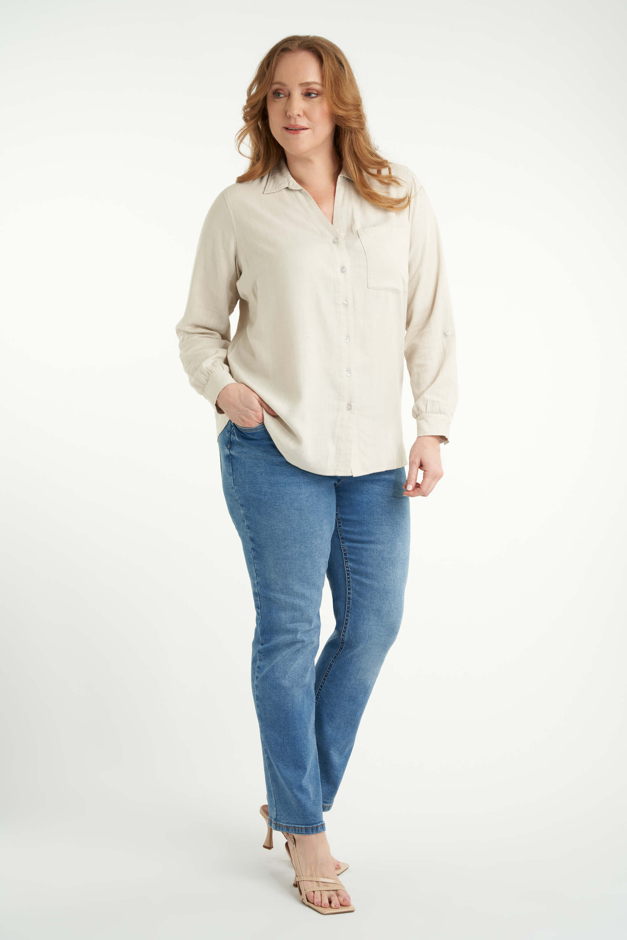 Blusa de lino  image number 6