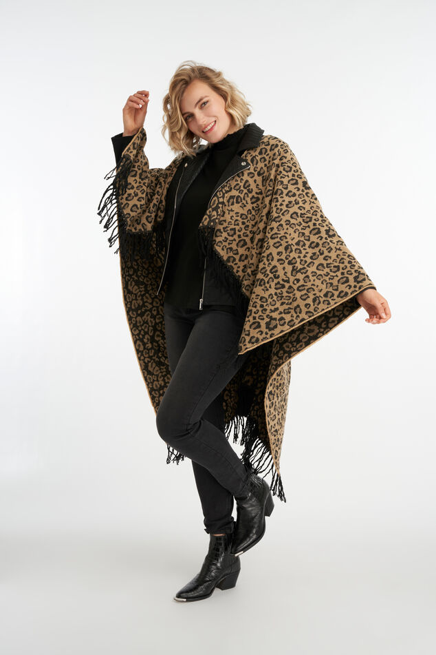 Capa con estampado de leopardo image number 0