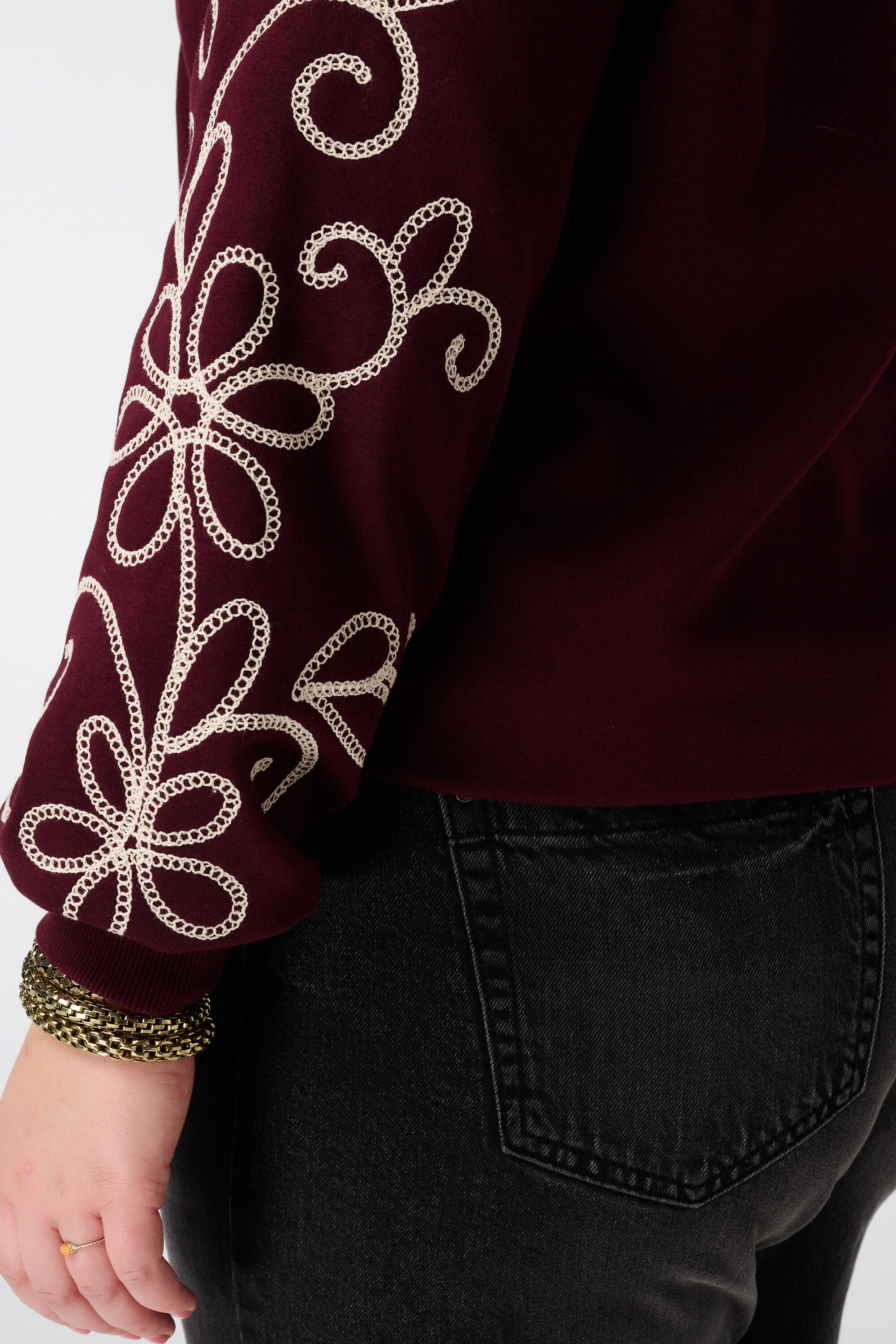 Jersey con detalles bordados image number 6