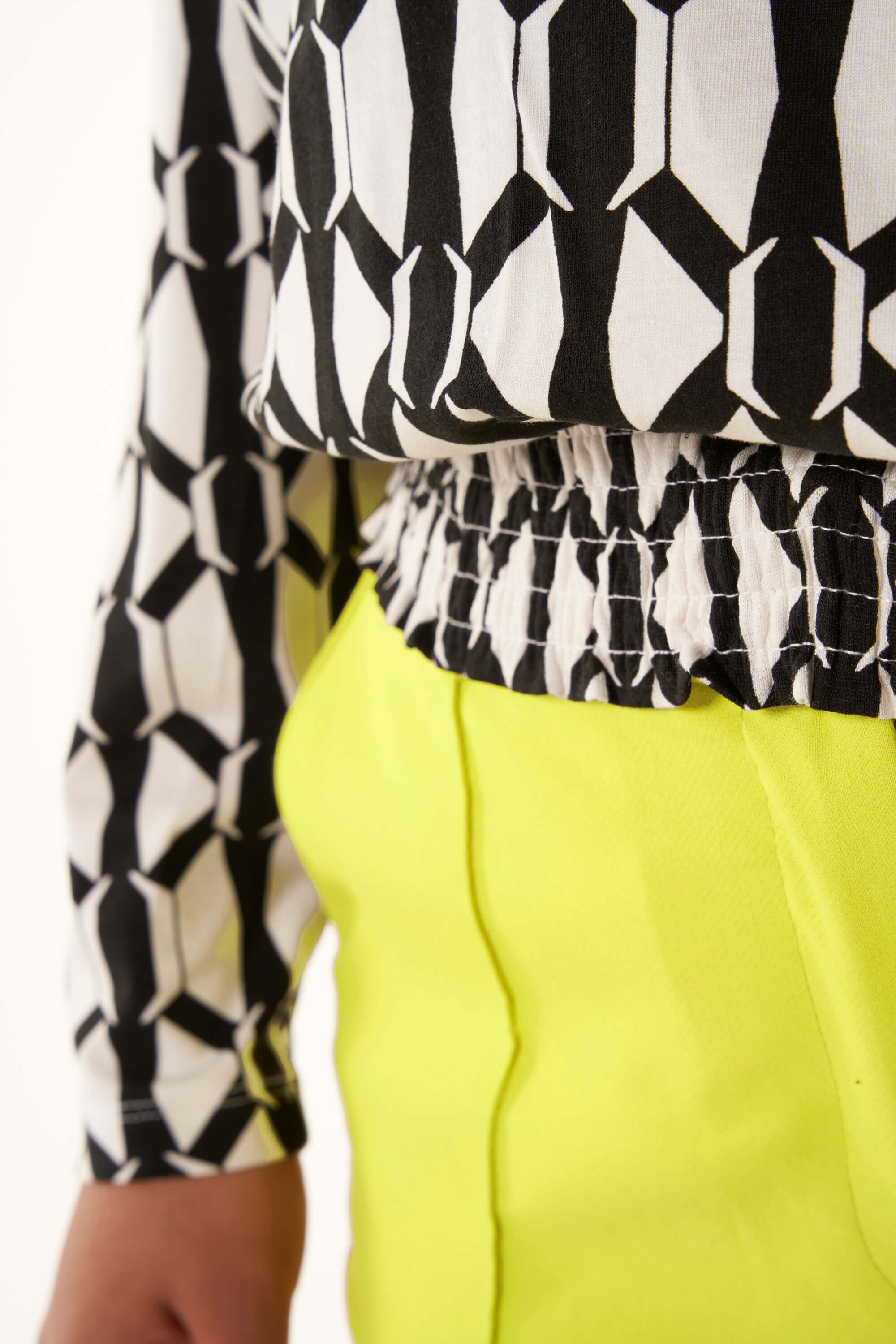 Top con estampado image number 3