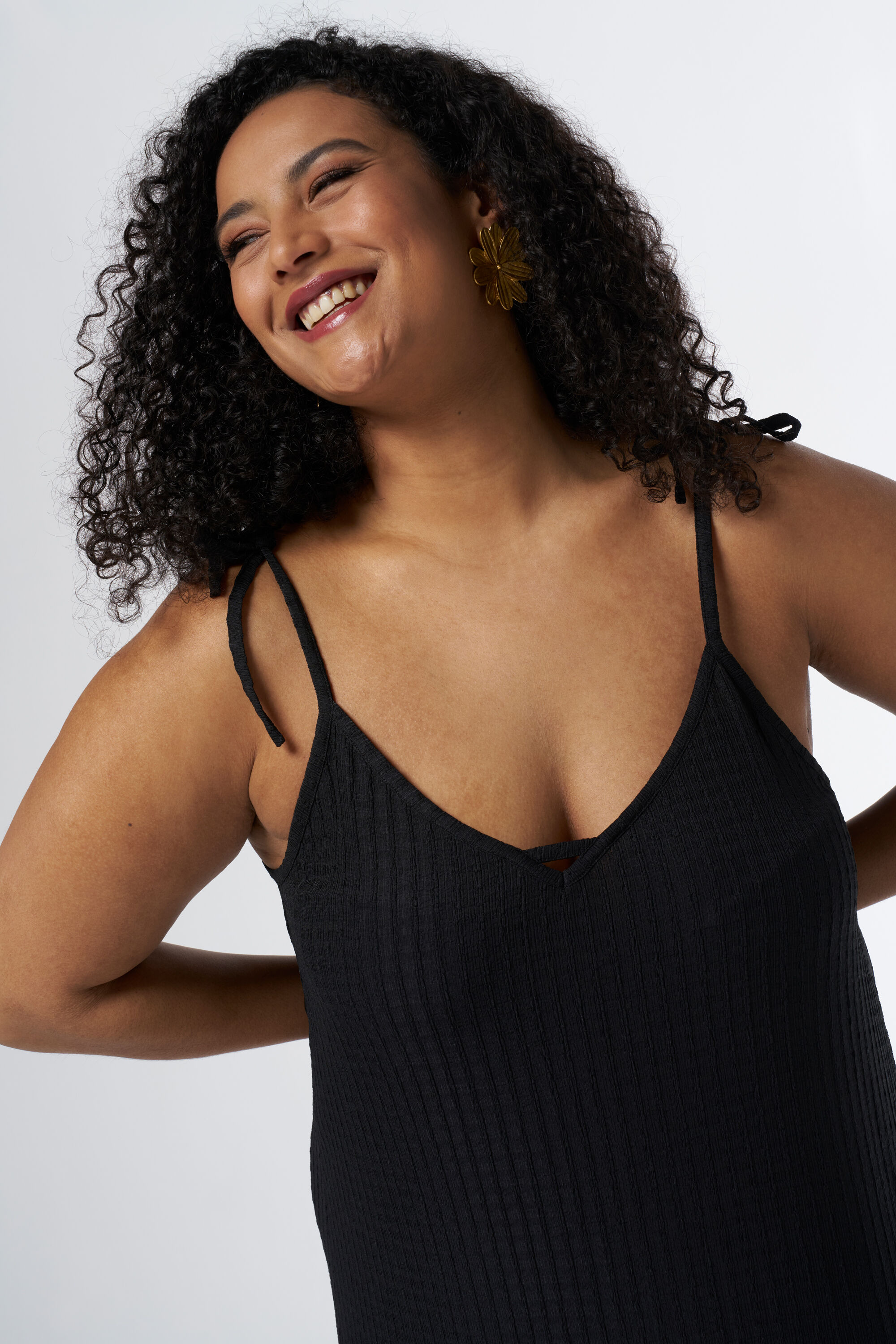 Vestido veraniego con textura image number 6