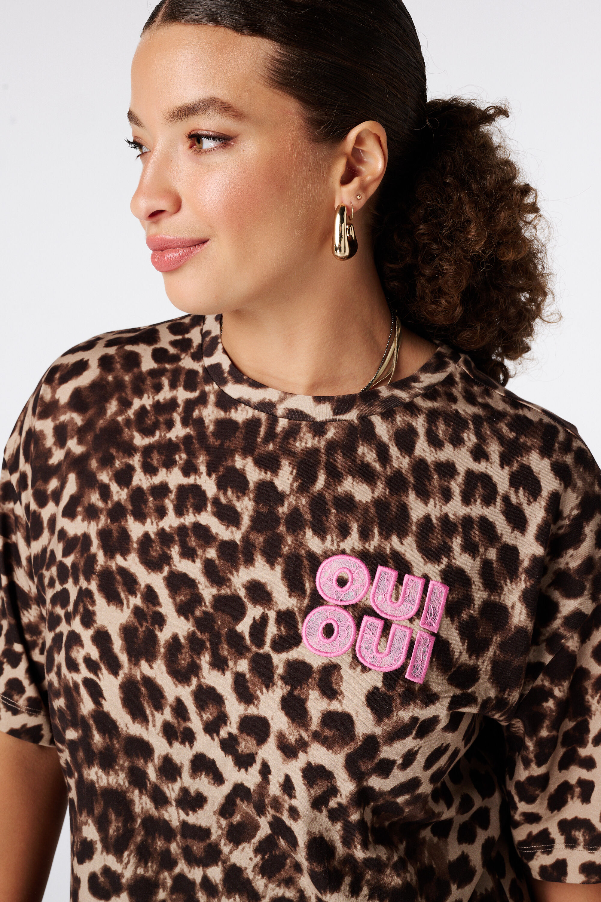 Camiseta con estampado animal image number 4
