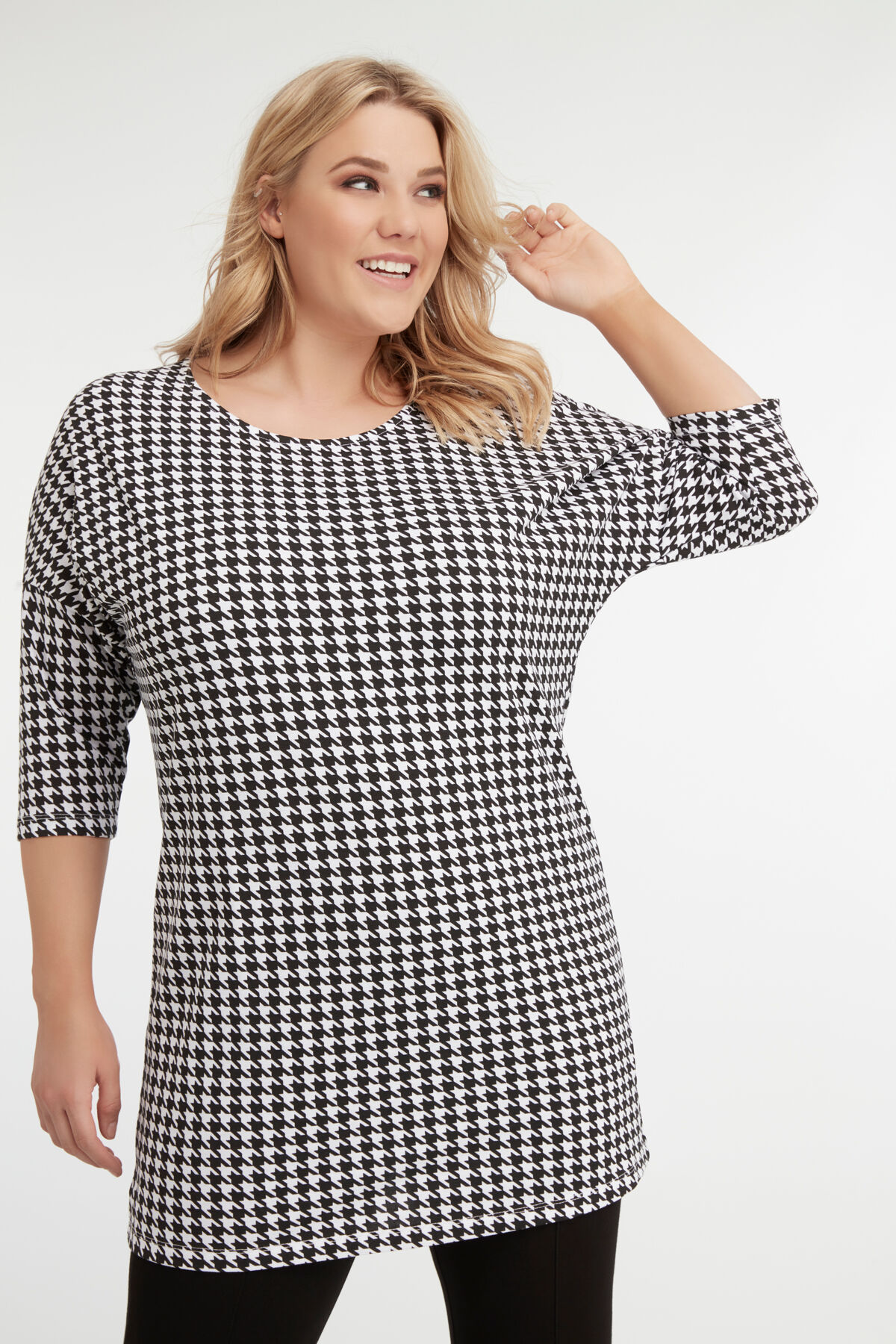 Pantalones acampanados con aberturas image number 6