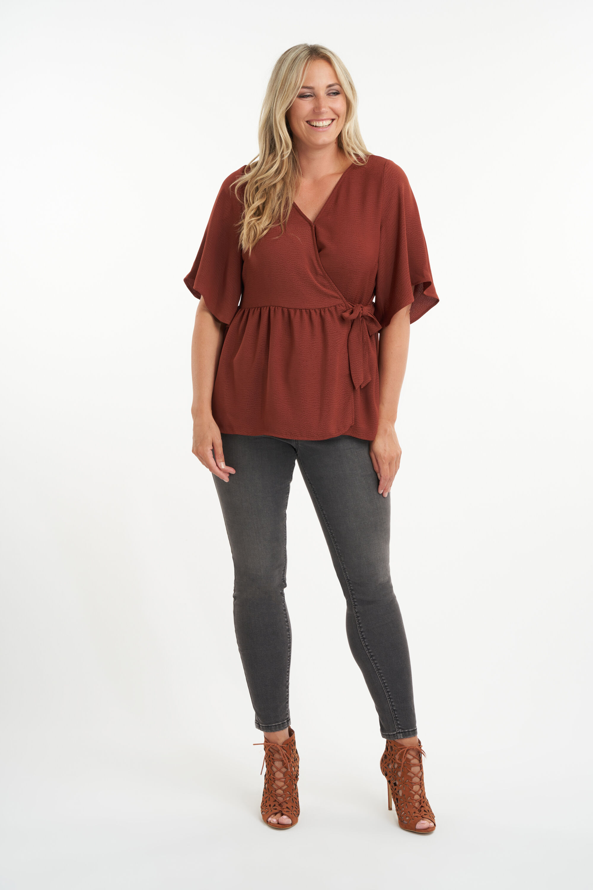 Blusa cruzada  image number 5