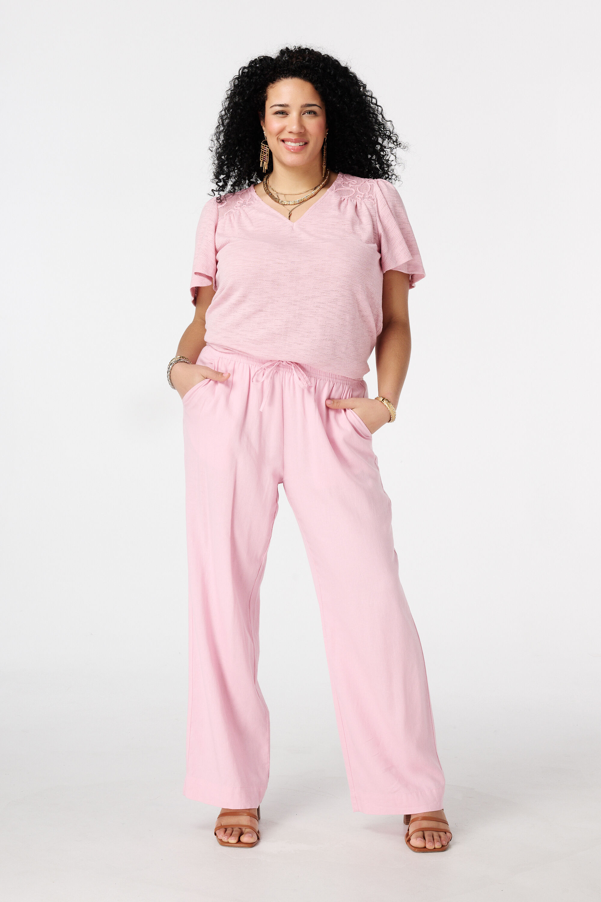 Pantal&oacute;n de lino image number 0