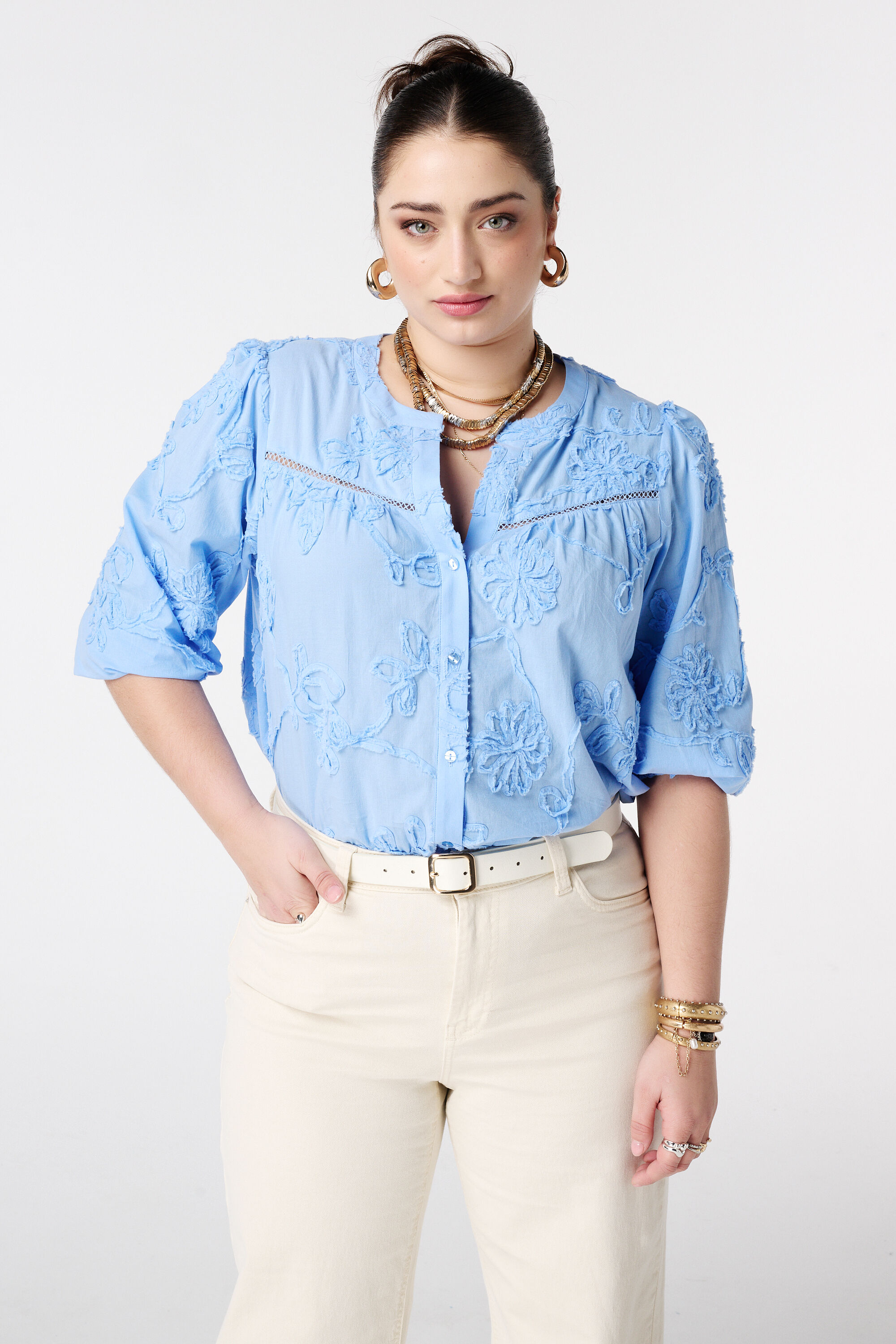 Blusa con estampado floral 3D