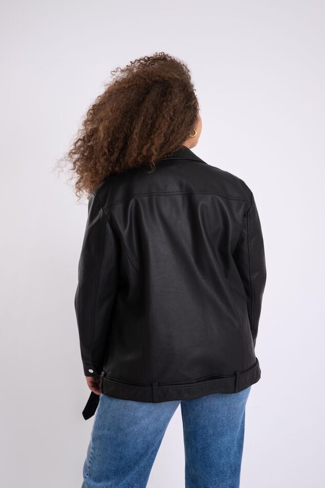 Chaqueta motera oversize de cuero sintético image number 3
