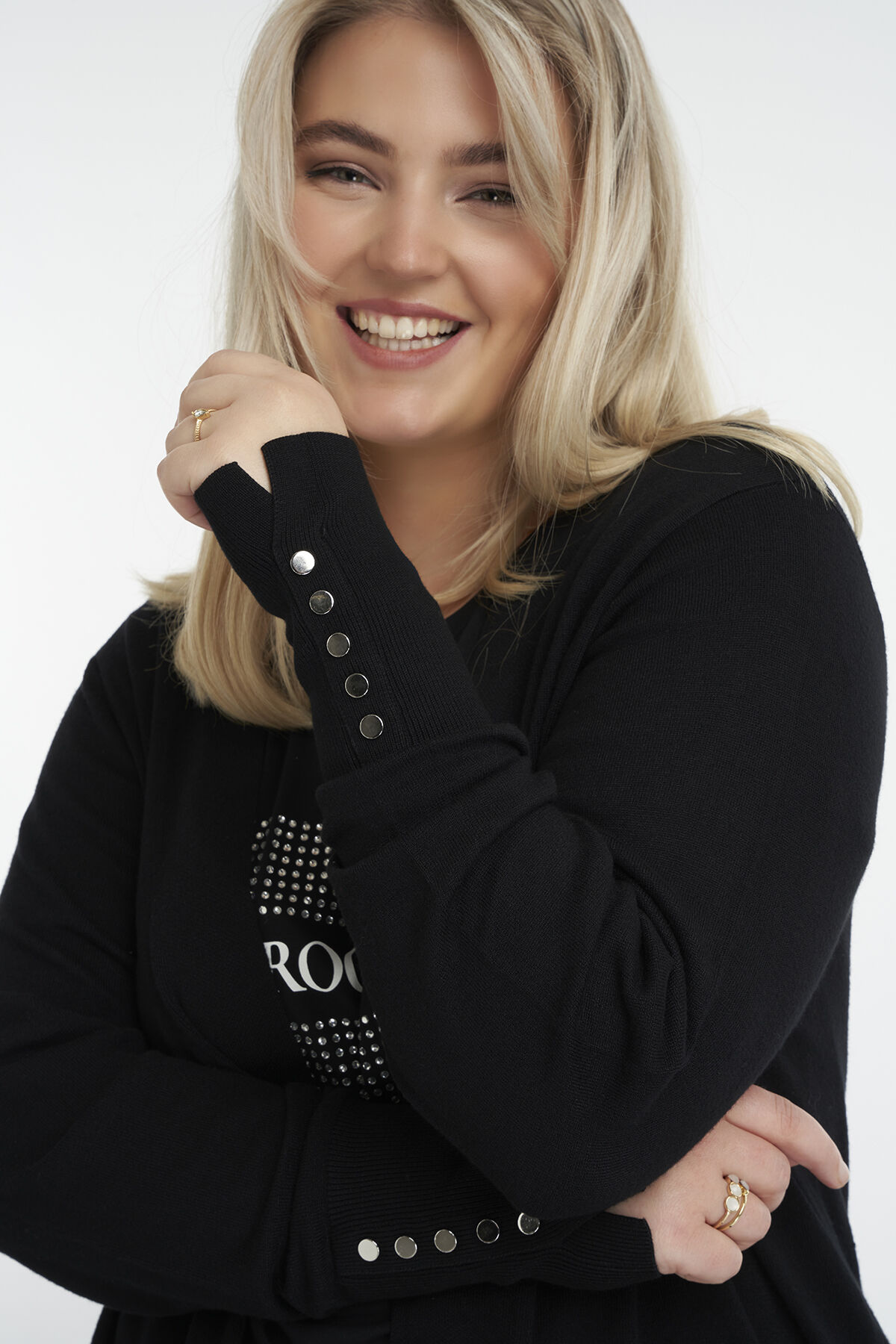 C&aacute;rdigan largo y abierto image number 4