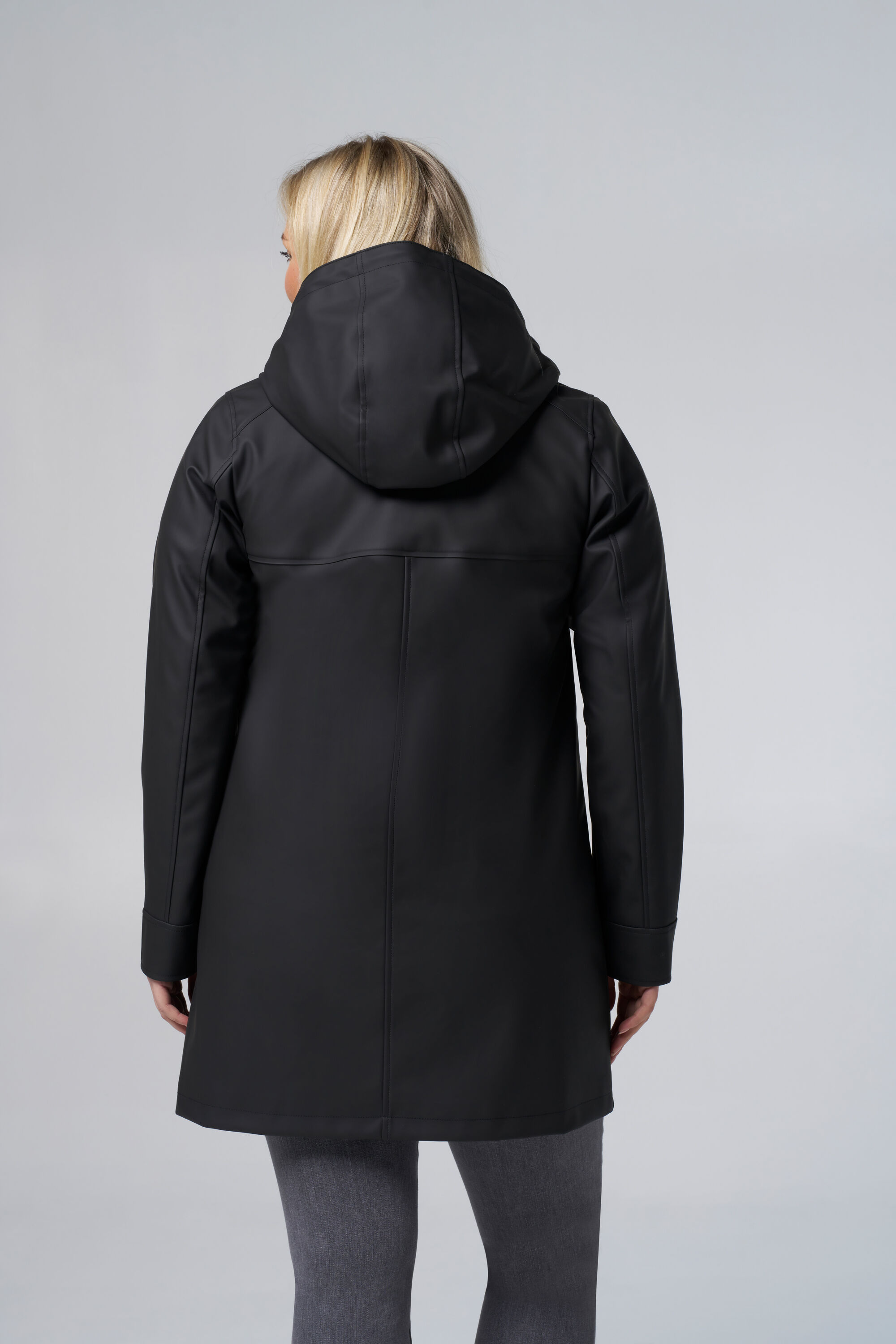 Mackintosh con capucha image number 3