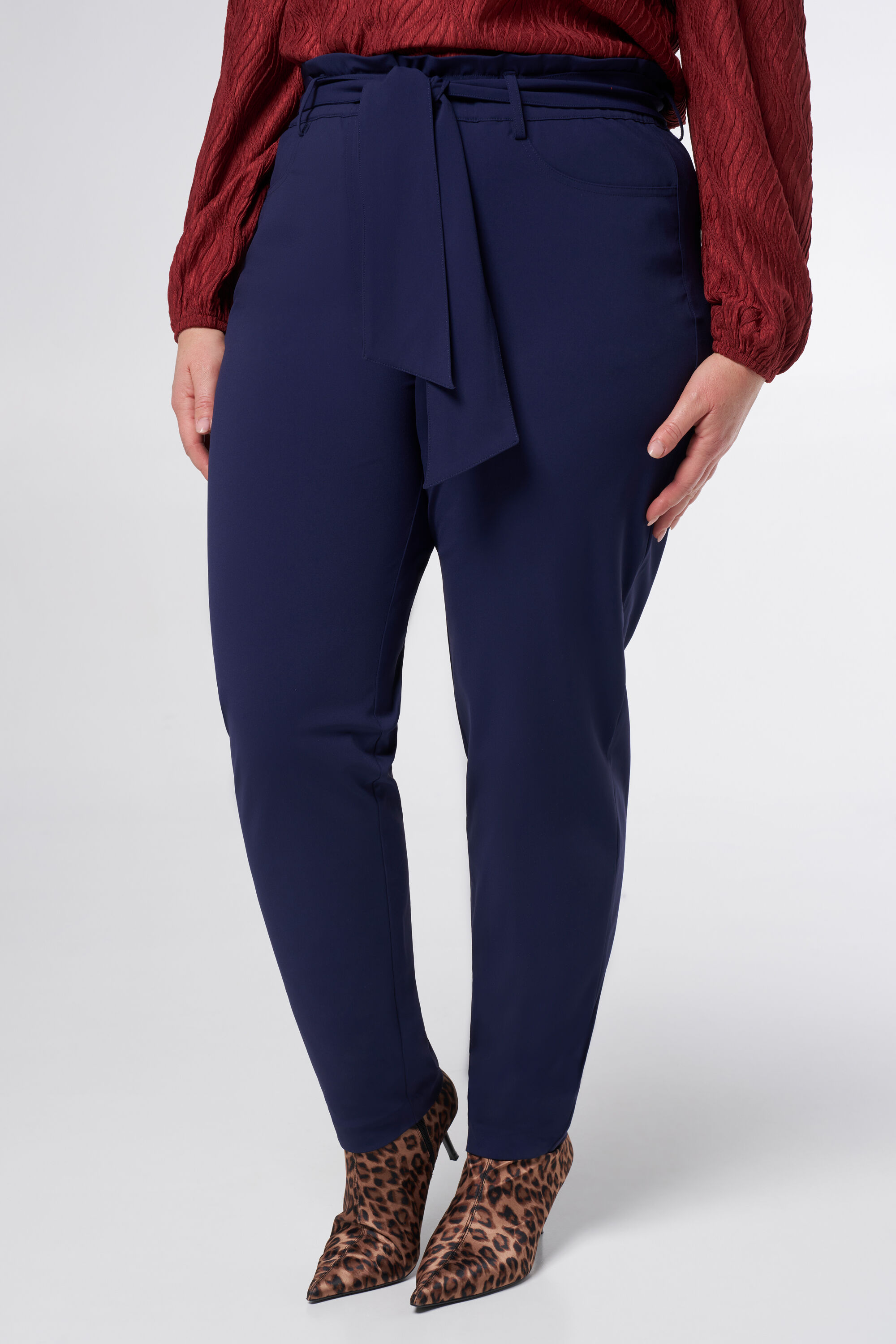 Pantal&oacute;n paperbag el&aacute;stico image number 5