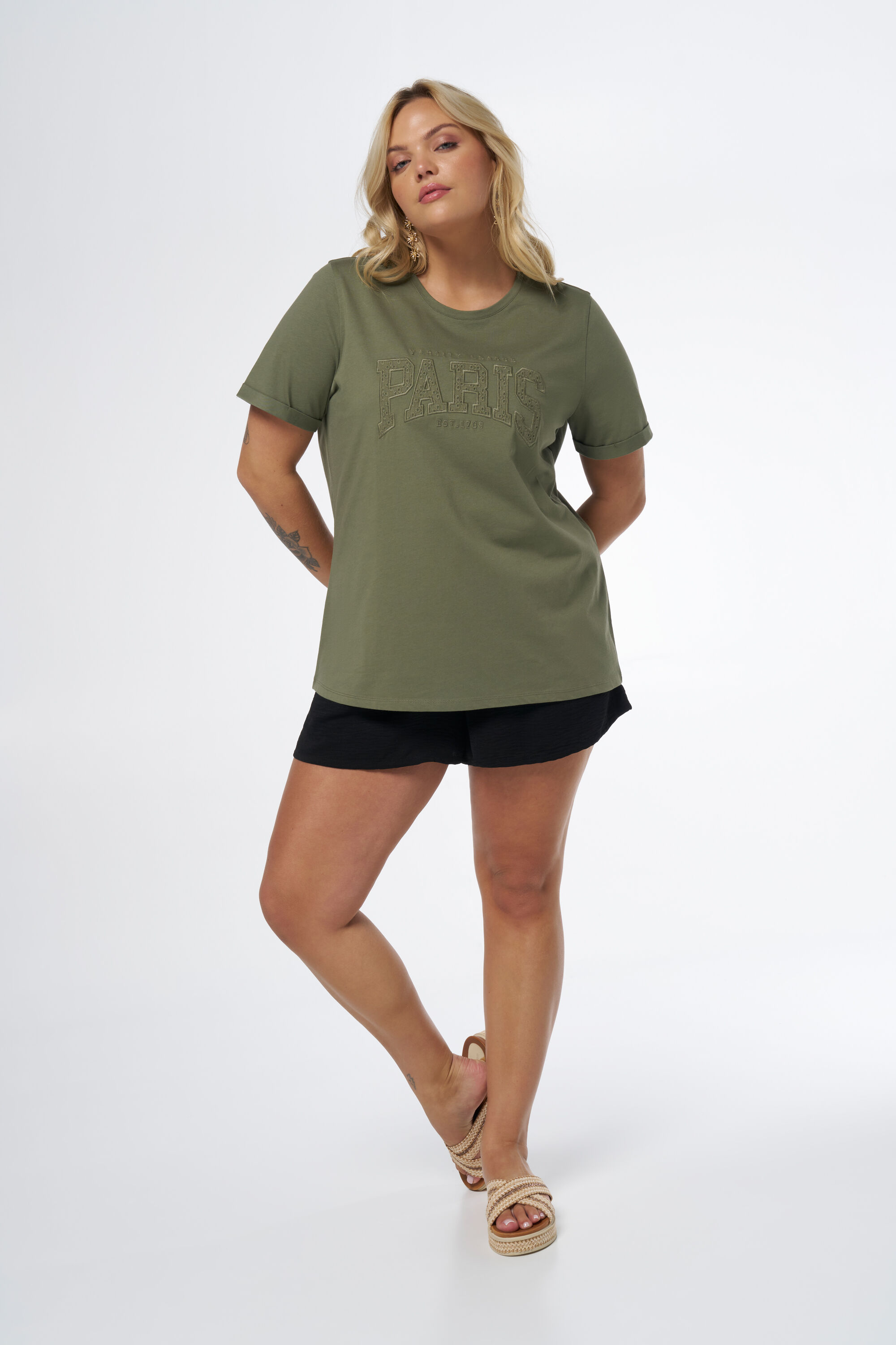 Camiseta con texto  image number 5