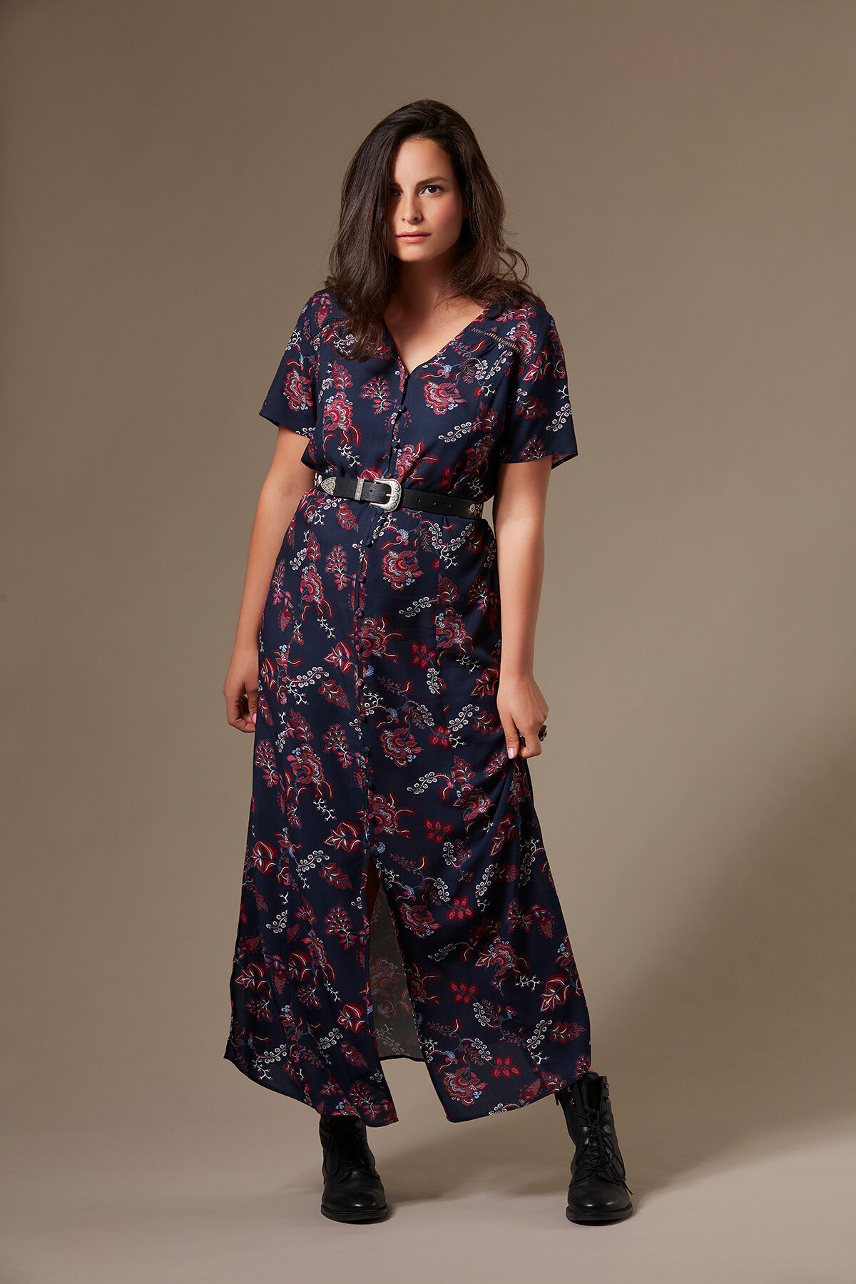 Vestido con botones y estampado integral image number 5