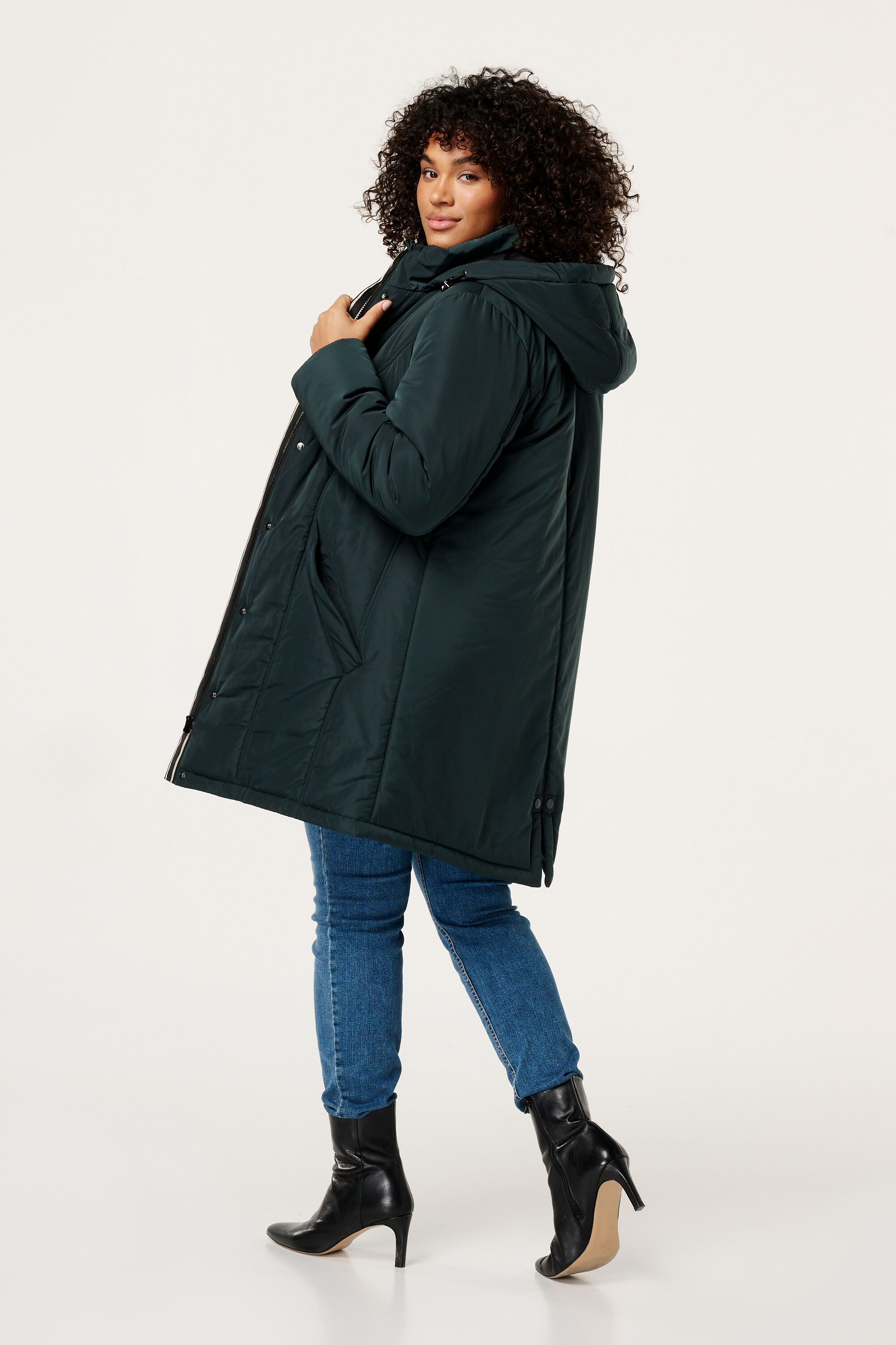 Parka acolchada ligera image number 3